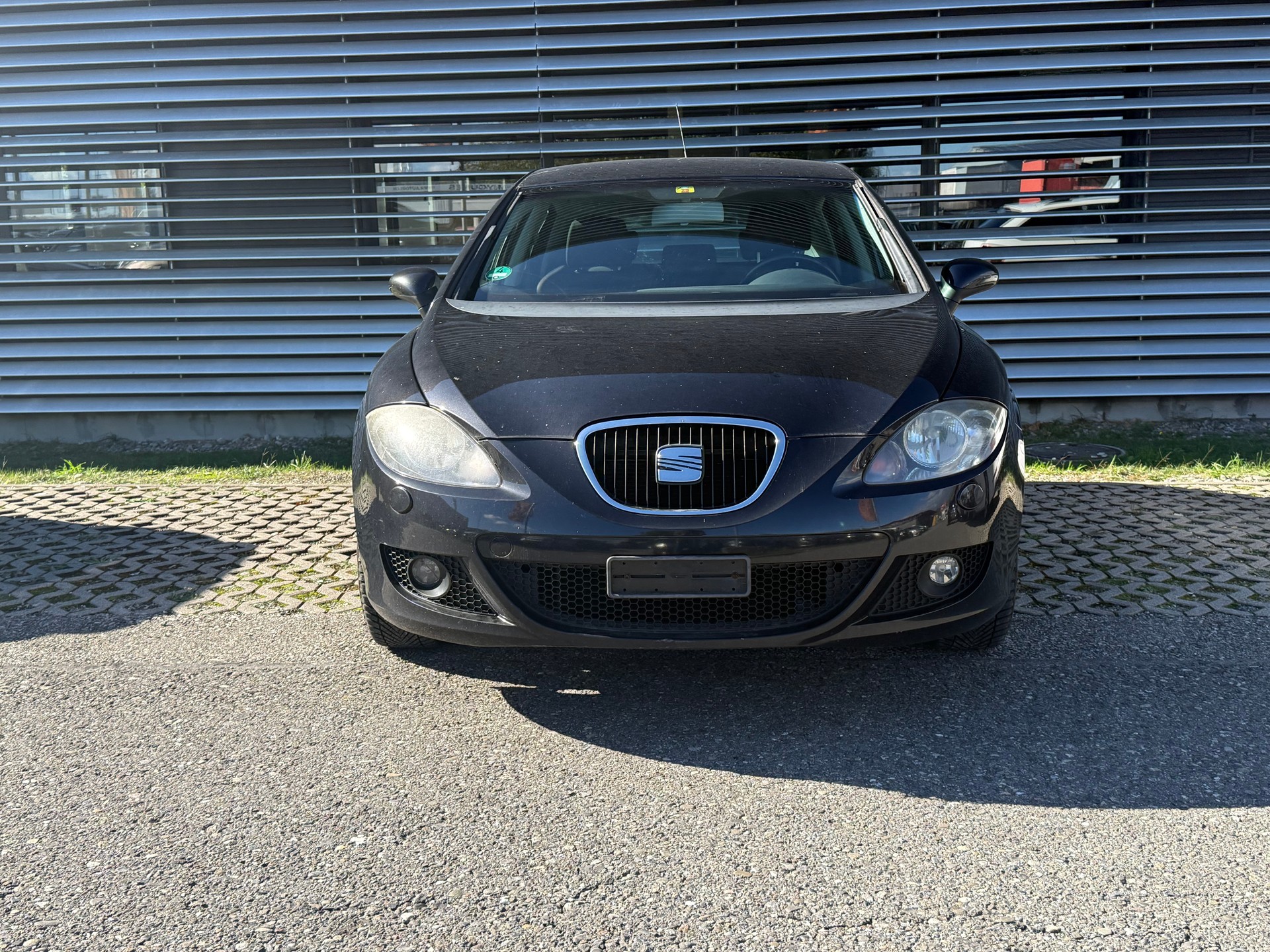 SEAT Leon 1.6 Reference-image-8
