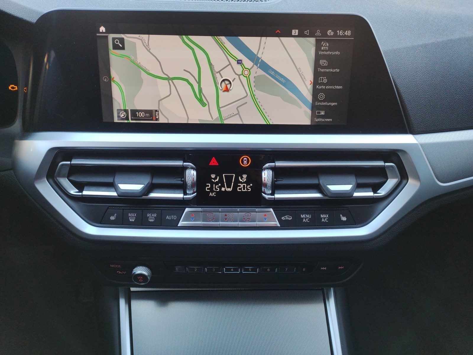 BMW 320d xDrive Touring Sport-image-11