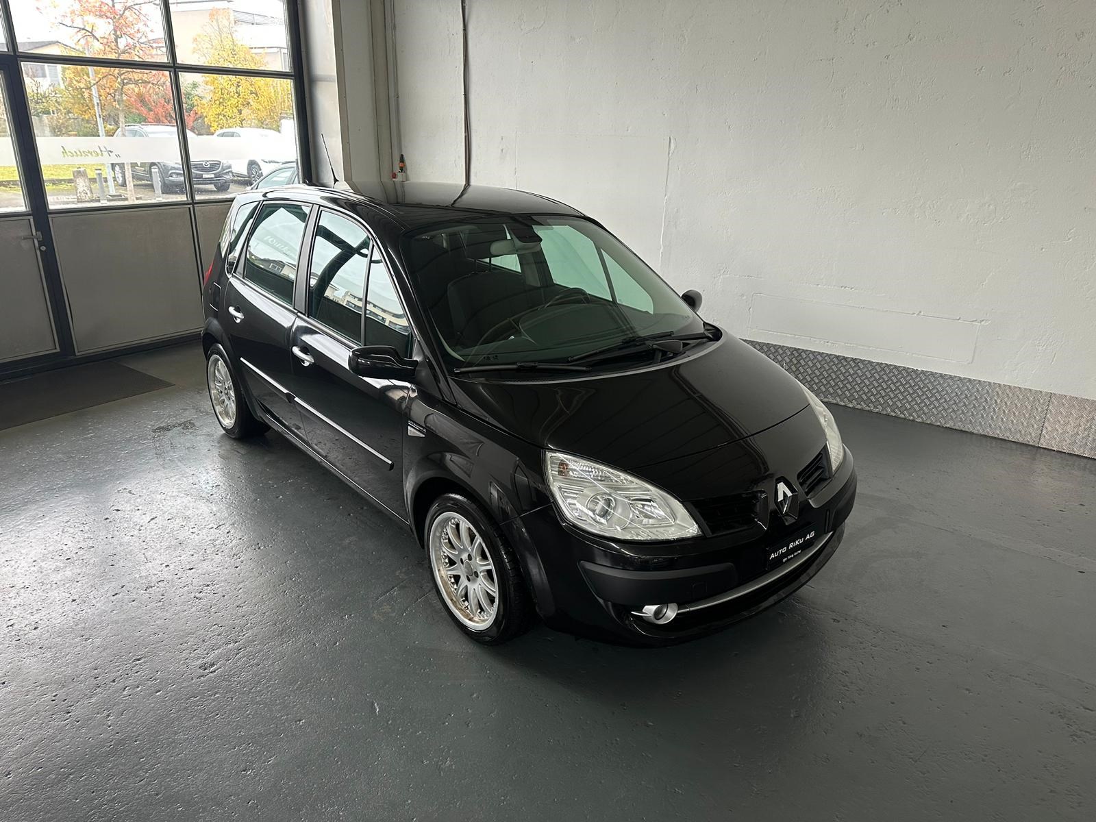 RENAULT Scénic 1.9 dCi Dynamique-image-0