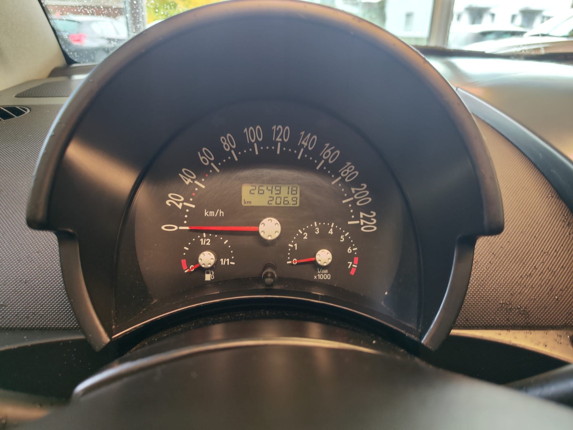 VW New Beetle Cabrio 1.6-image-11