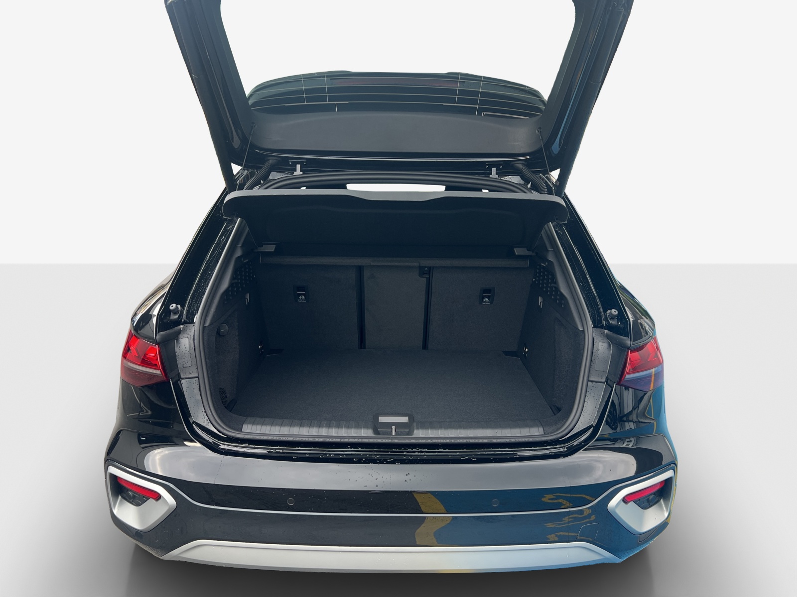 AUDI A3 allstreet 35 TFSI Attraction S-tronic-image-12