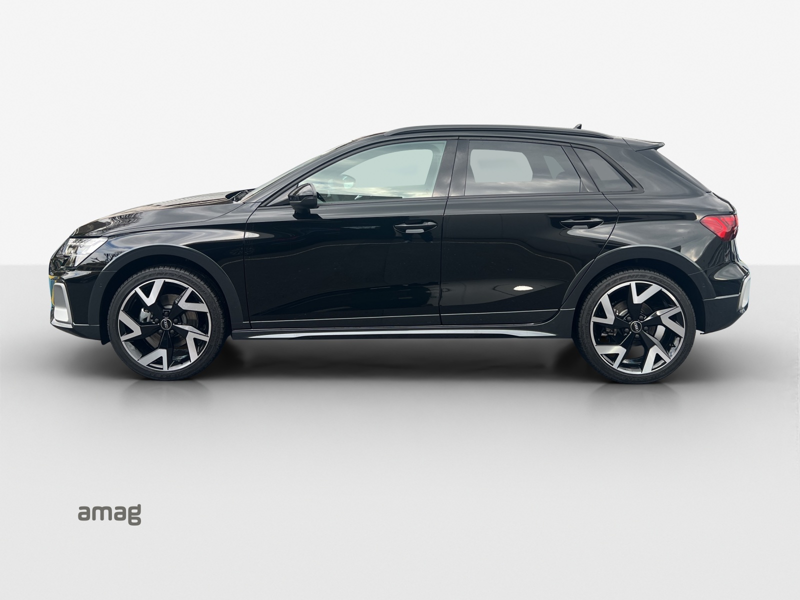 AUDI A3 allstreet 35 TFSI Attraction S-tronic-image-1