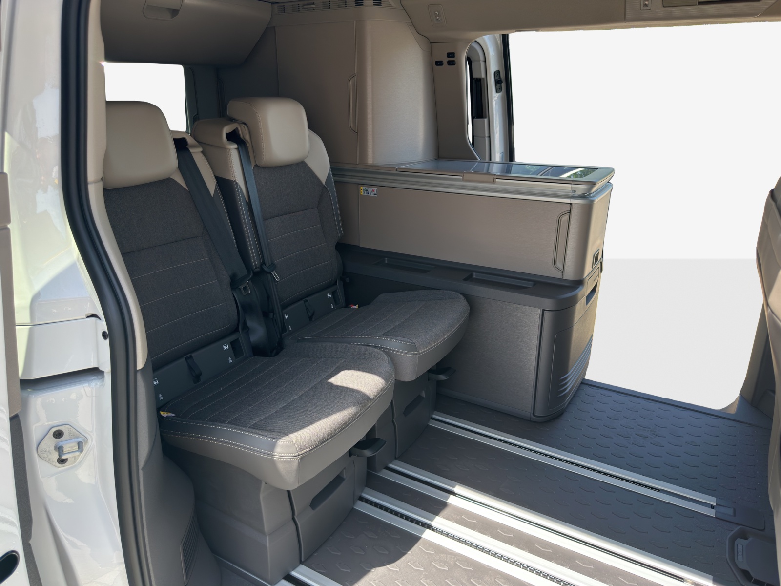 VW California 2.0 TDI Ocean-image-11