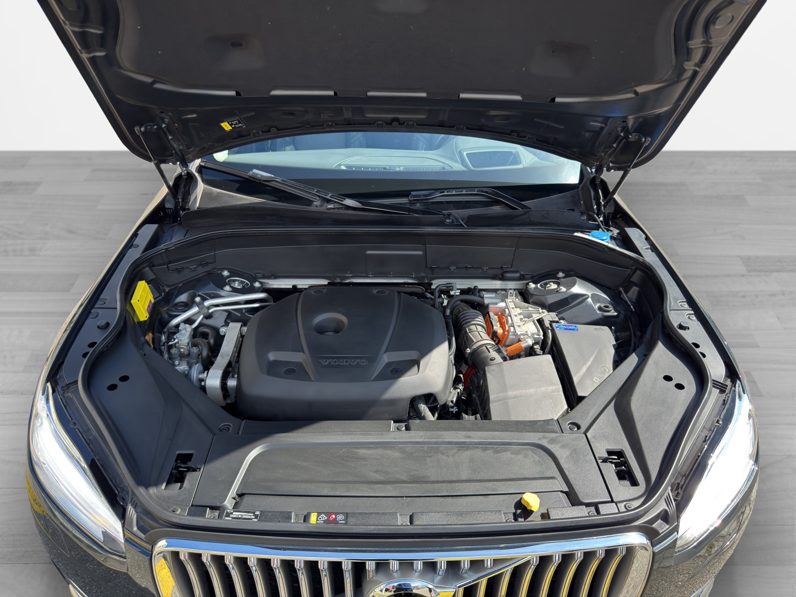 VOLVO XC90 T8 eAWD Inscription Geartronic-image-15