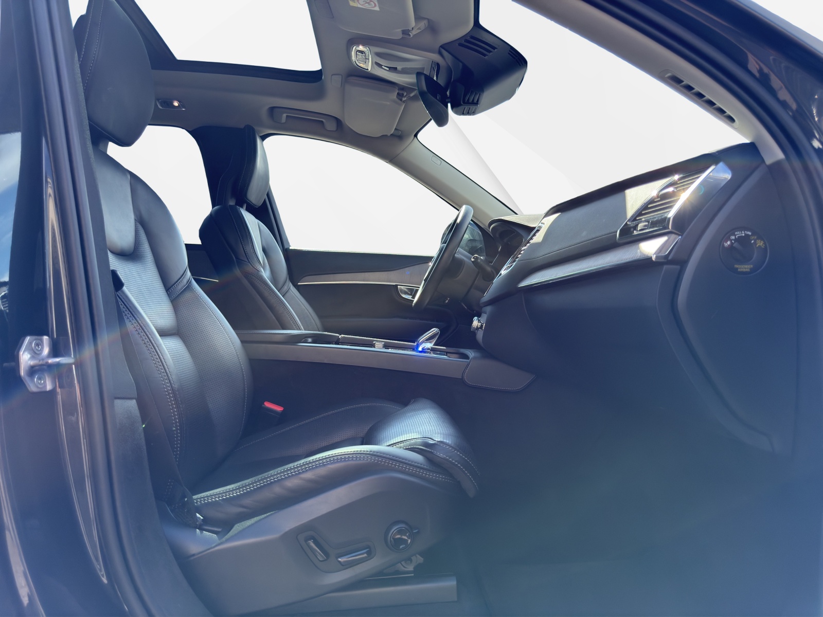 VOLVO XC90 T8 eAWD Inscription Geartronic-image-11