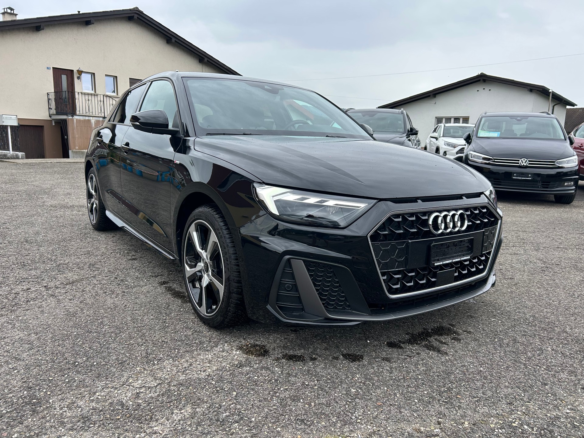 AUDI A1 Sportback 30 TFSI S Line S-tronic-image-1