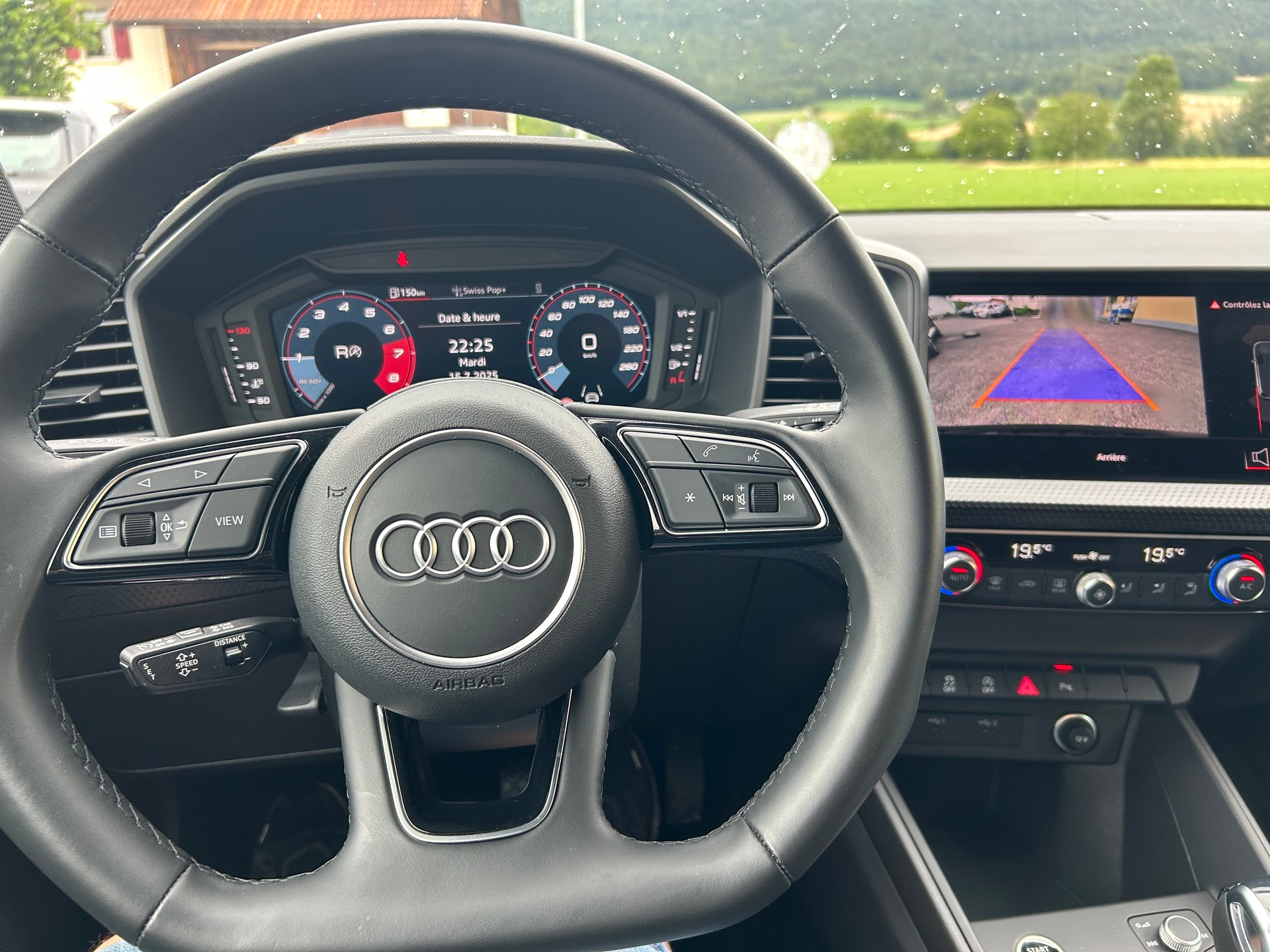 AUDI A1 Sportback 30 TFSI S Line S-tronic-image-8
