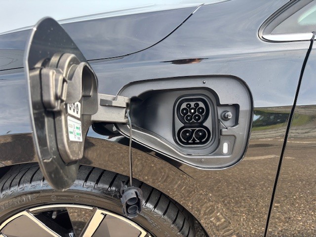 VW Golf 1.5 TSI PHEV Style-image-7