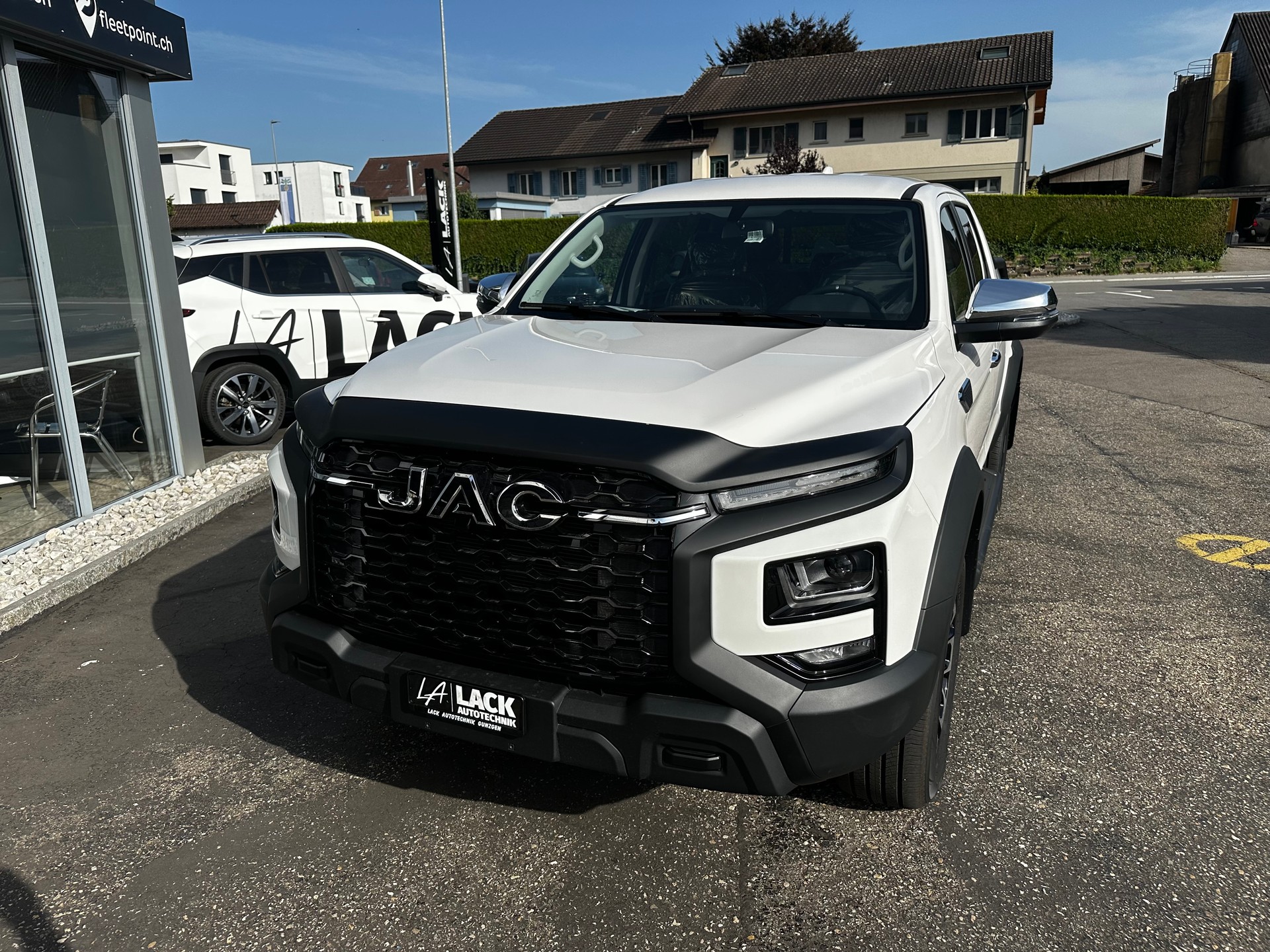 JAC T9EV 4x4-image-13