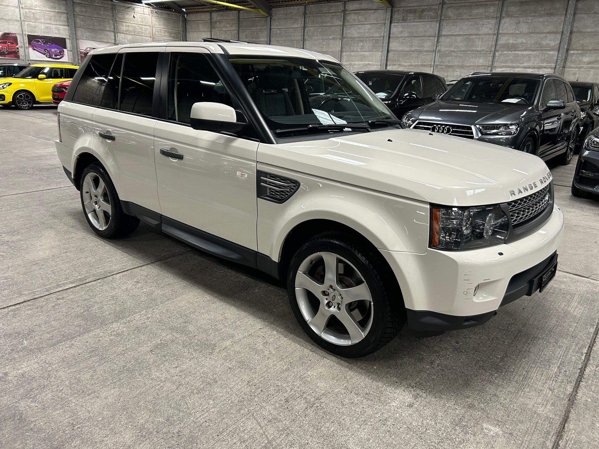 LAND ROVER Range Rover Sport 3.6 TDV8 Autobiography Automatic-image-1