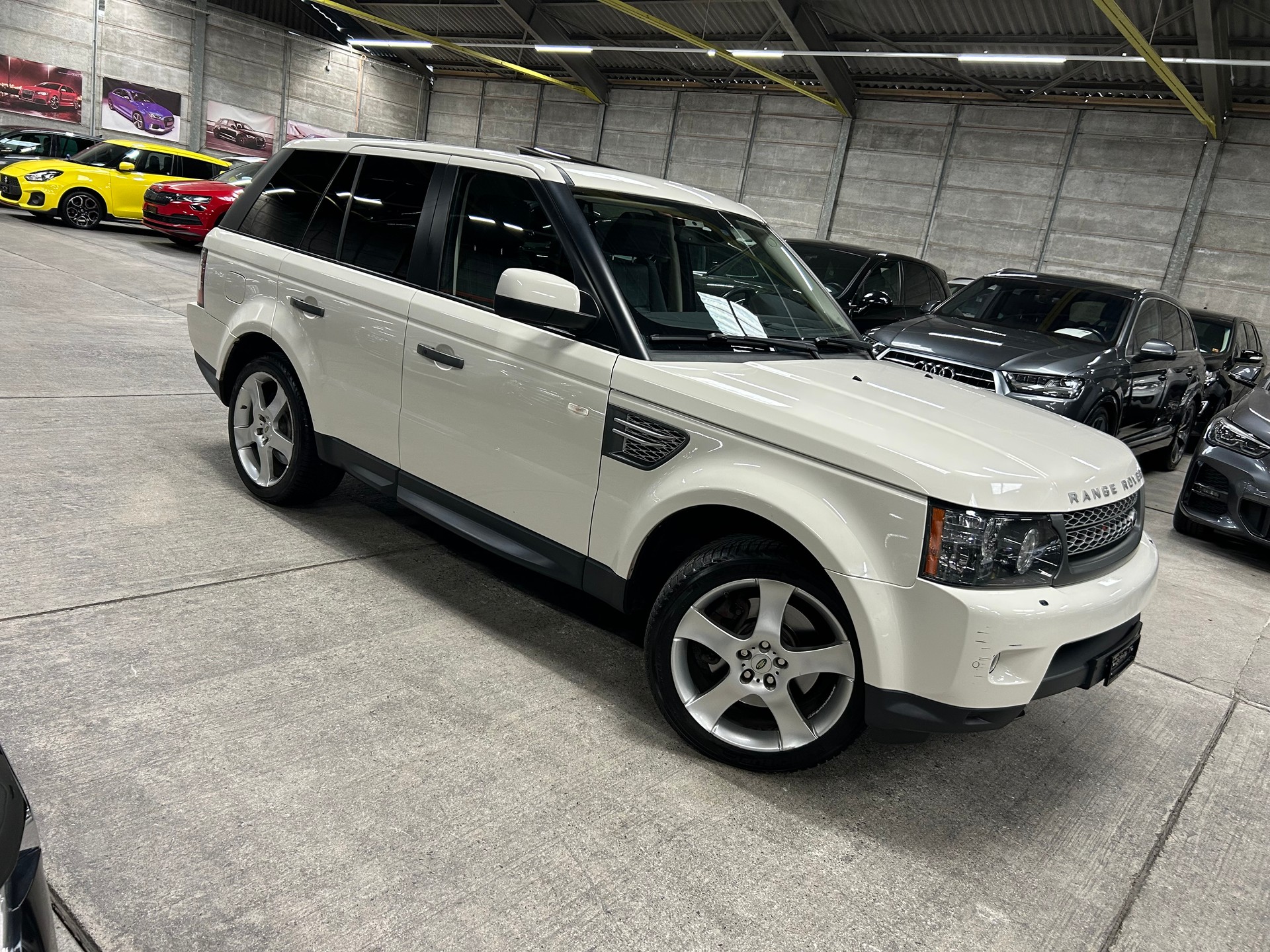 LAND ROVER Range Rover Sport 3.6 TDV8 Autobiography Automatic-image-0