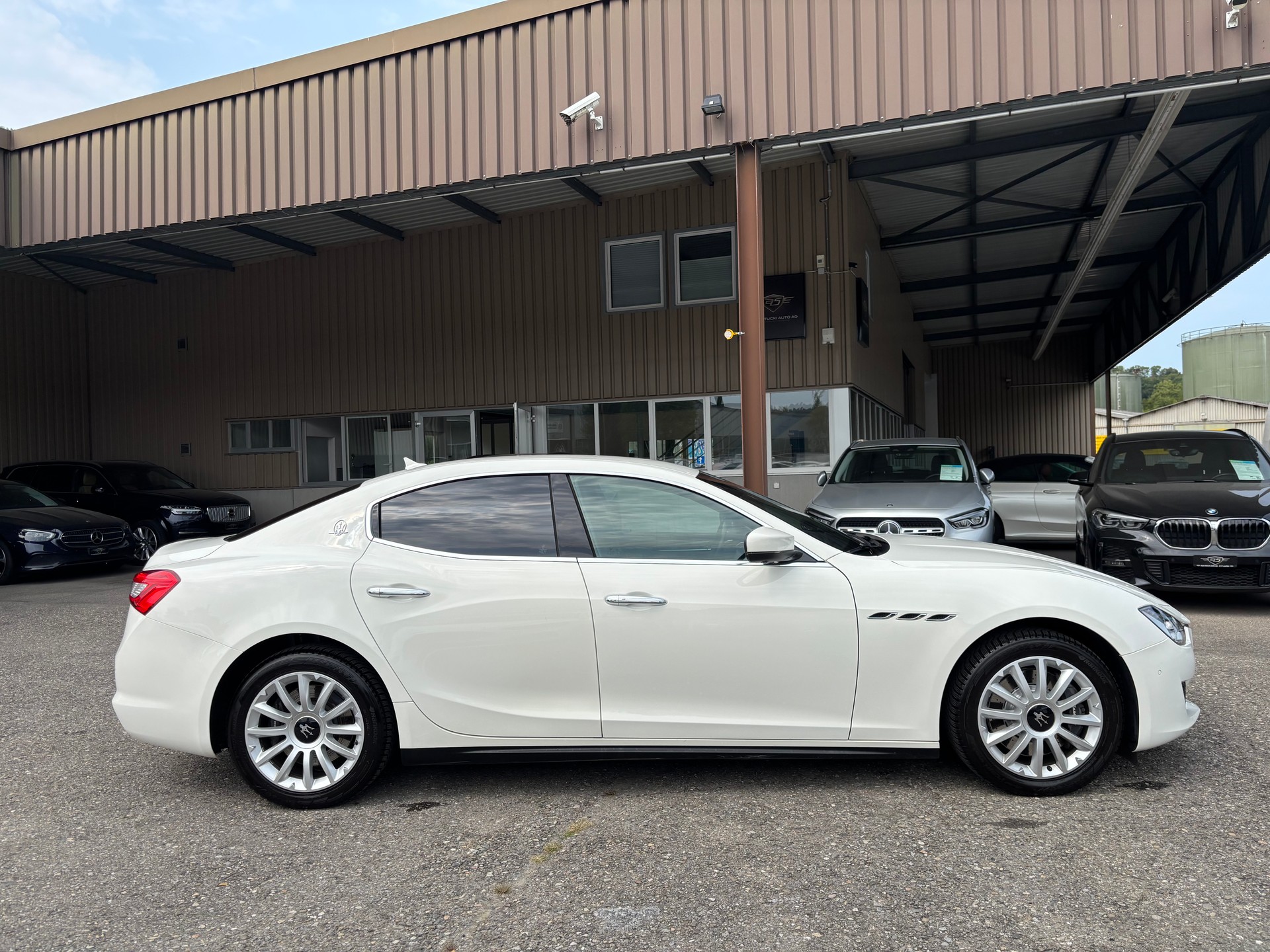 MASERATI Ghibli 3.0 V6 Automatica-image-4