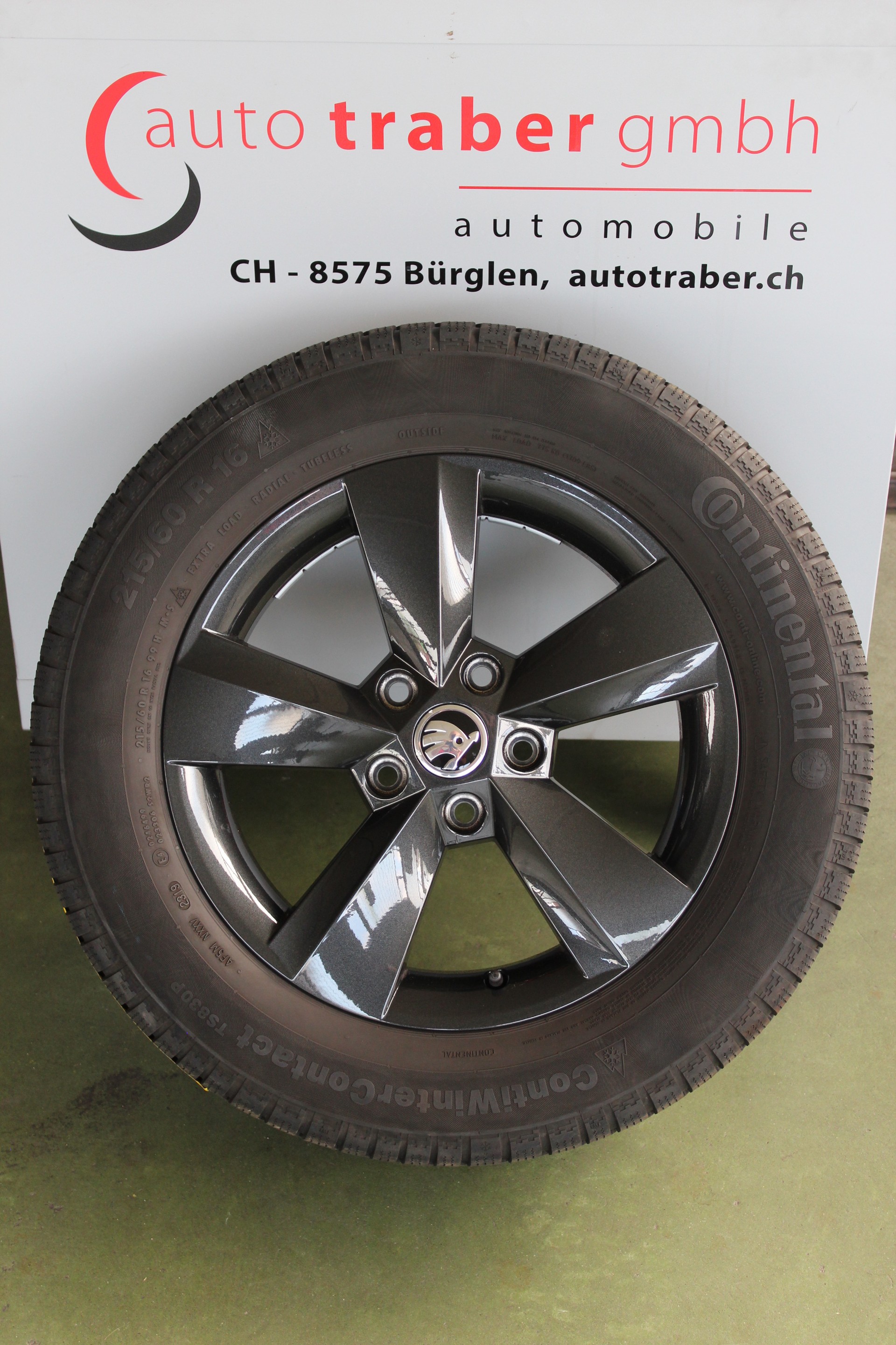 SKODA Karoq 1.5 TSI ACT SportLine DSG-image-11