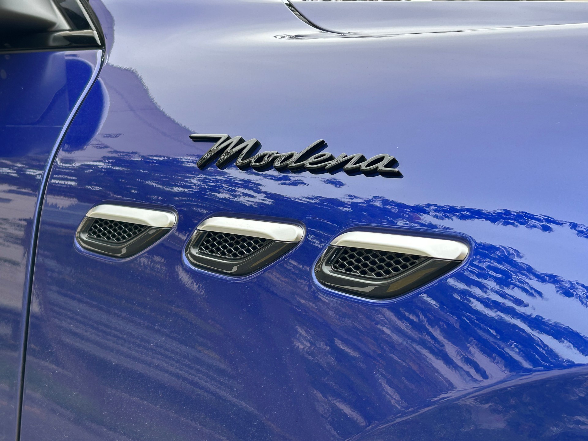 MASERATI Grecale 2.0 MHEV Modena Hybrid Automatica-image-23