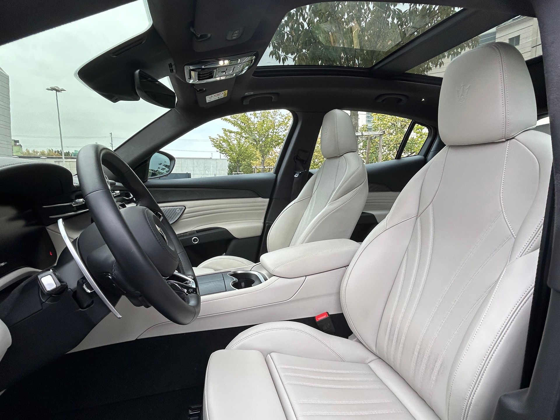 MASERATI Grecale 2.0 MHEV Modena Hybrid Automatica-image-16