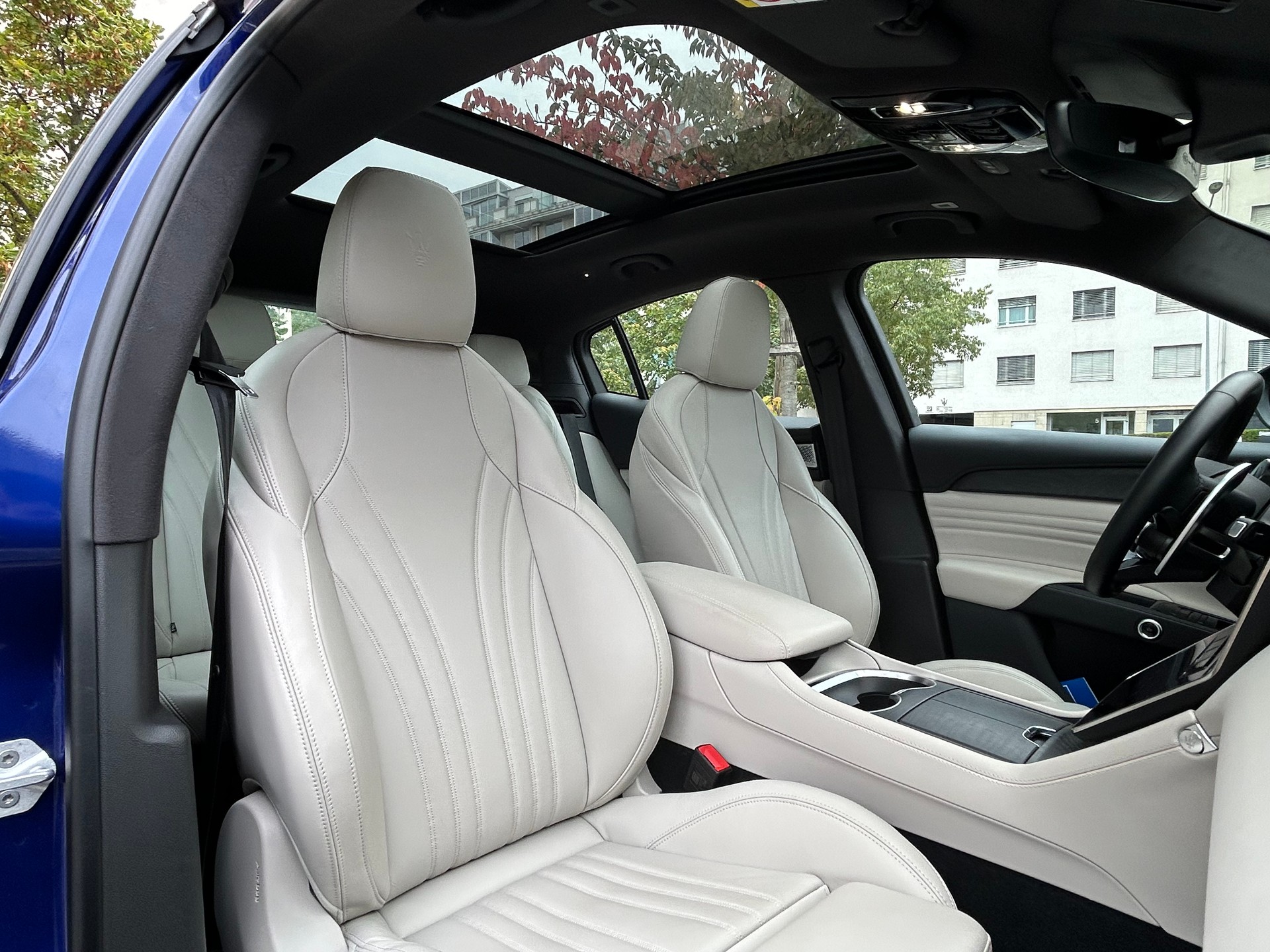 MASERATI Grecale 2.0 MHEV Modena Hybrid Automatica-image-15
