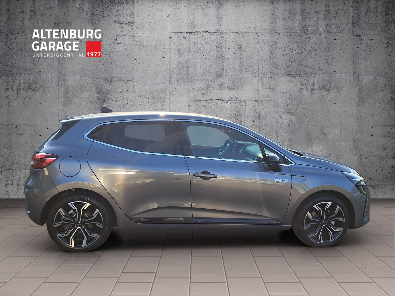 MITSUBISHI Colt 1.6 HEV Instyle-image-5
