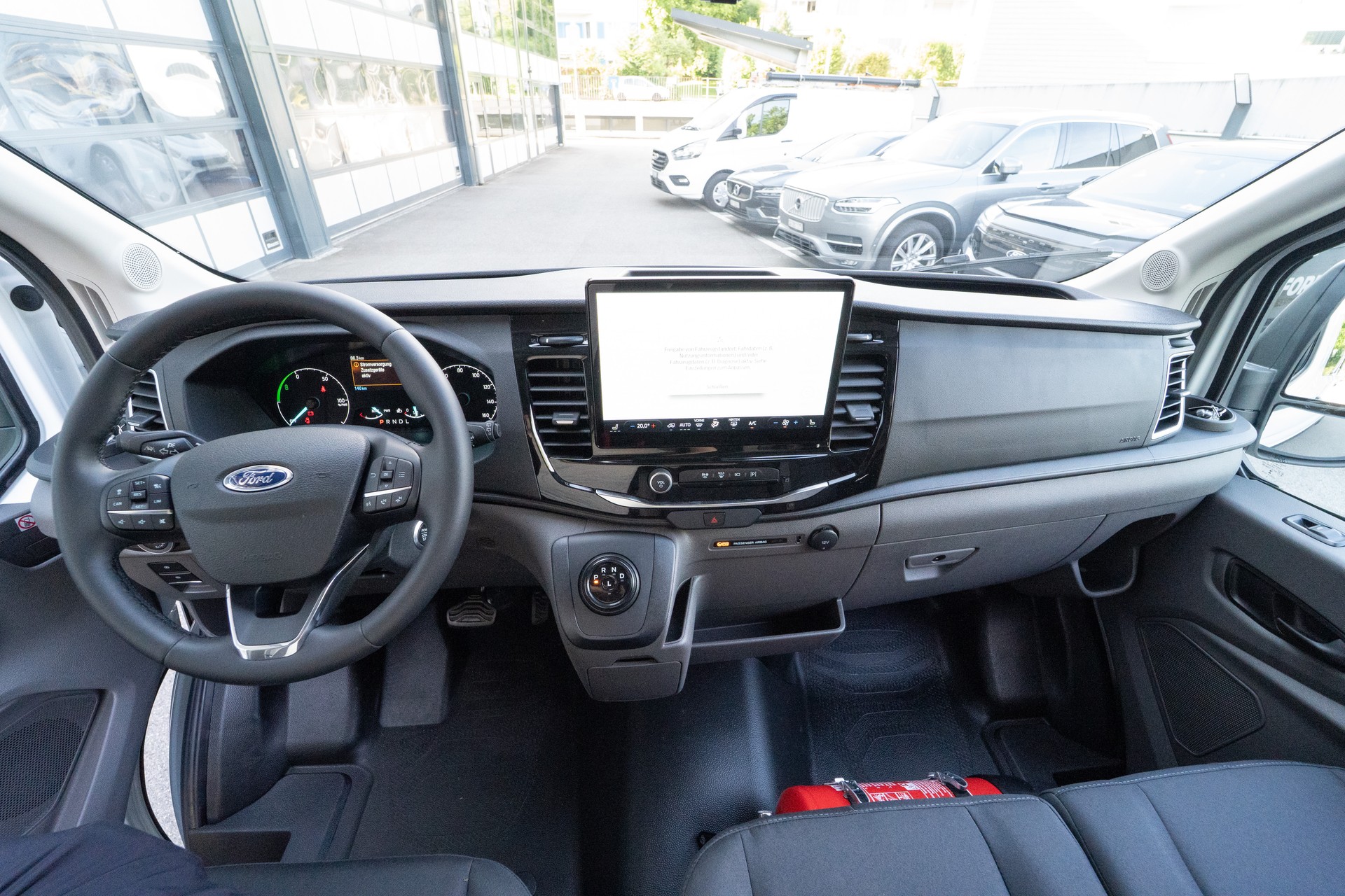 FORD E-Transit Van 390 L3H2 68kWh Trend-image-6