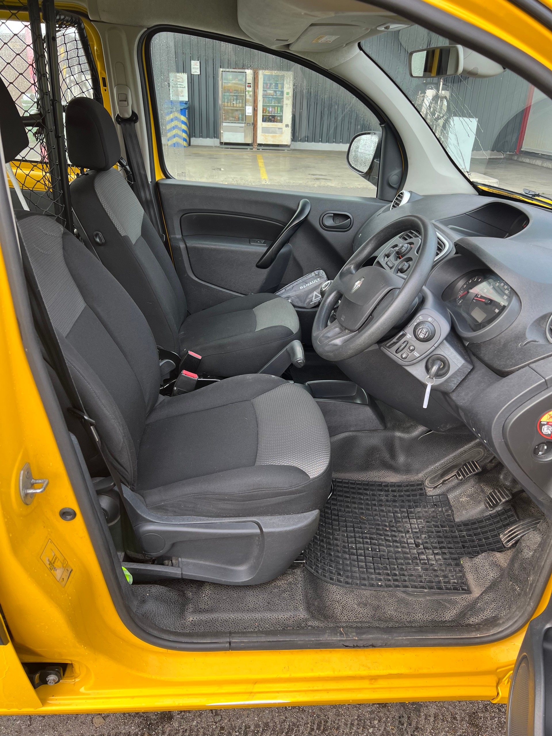 RENAULT Kangoo Medium dCi 115 ENERGY Business-image-8