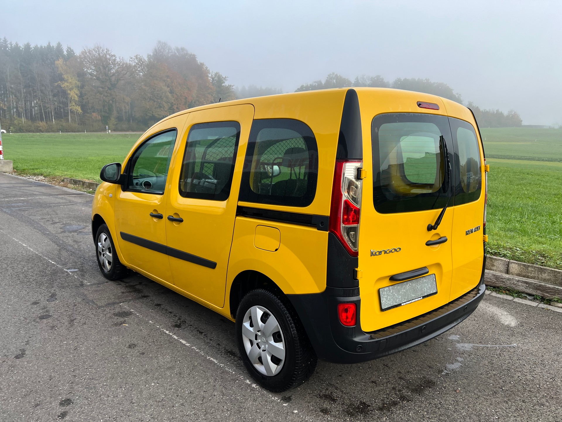 RENAULT Kangoo Medium dCi 115 ENERGY Business-image-4