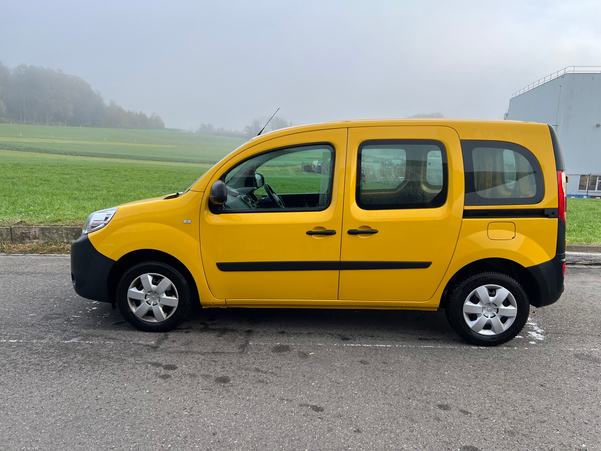 RENAULT Kangoo Medium dCi 115 ENERGY Business-image-3