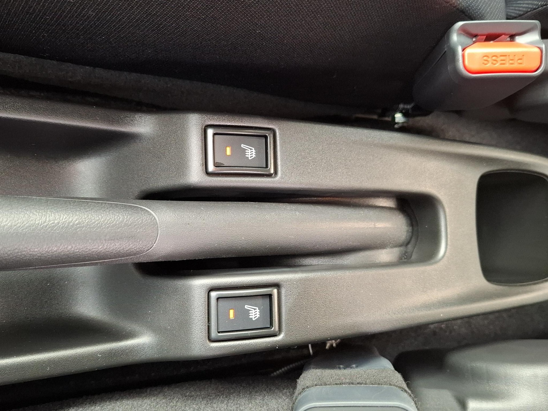 SUZUKI Swift 1.2 Compact Top Hybrid-image-11