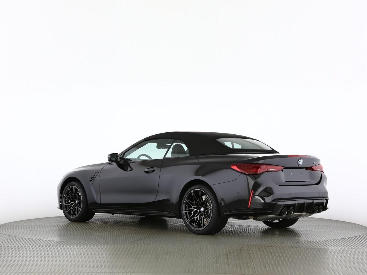 BMW M4 Cabrio Competition M xDrive-image-8
