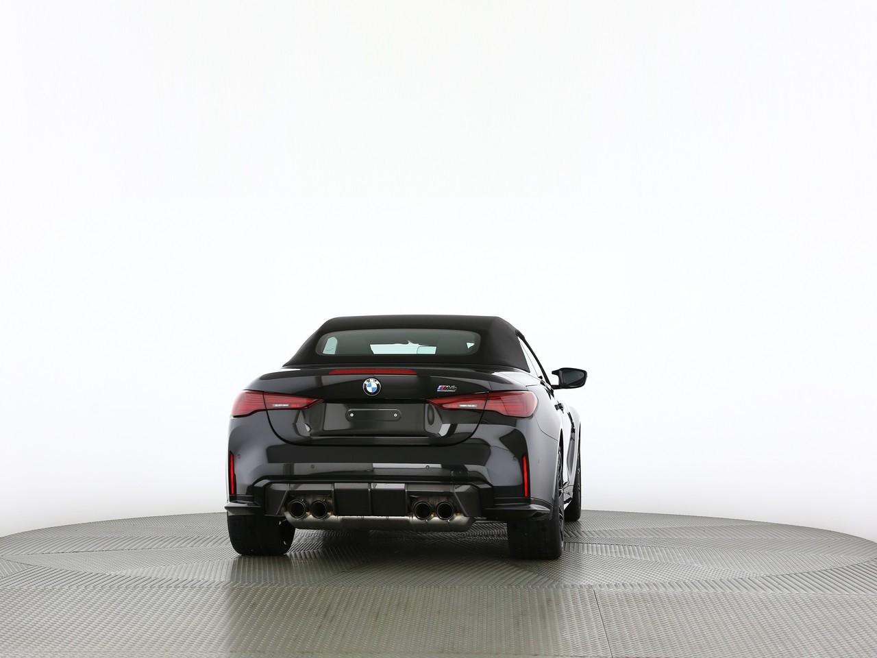 BMW M4 Cabrio Competition M xDrive-image-11