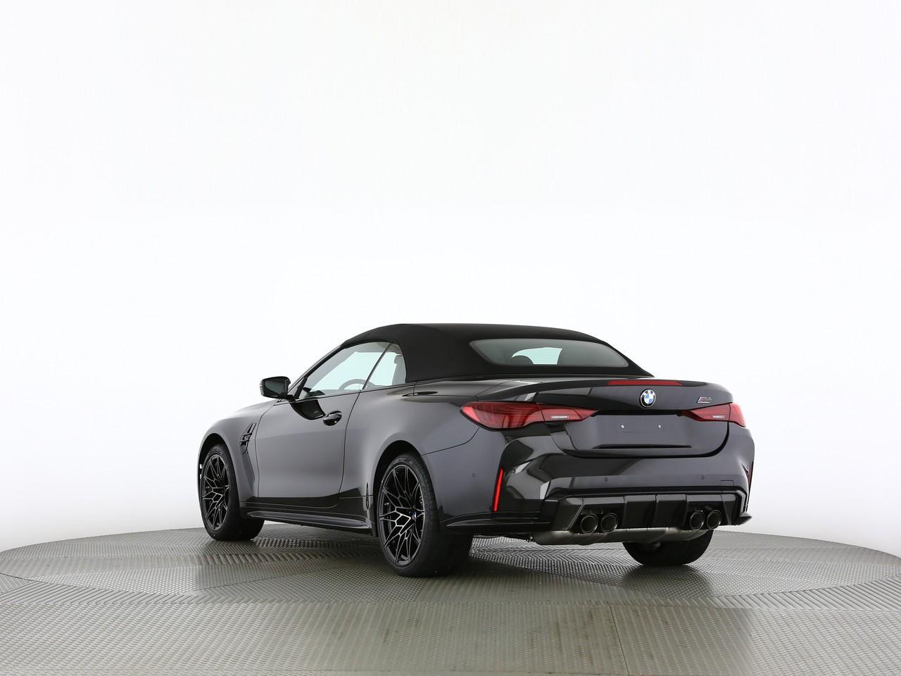 BMW M4 Cabrio Competition M xDrive-image-9