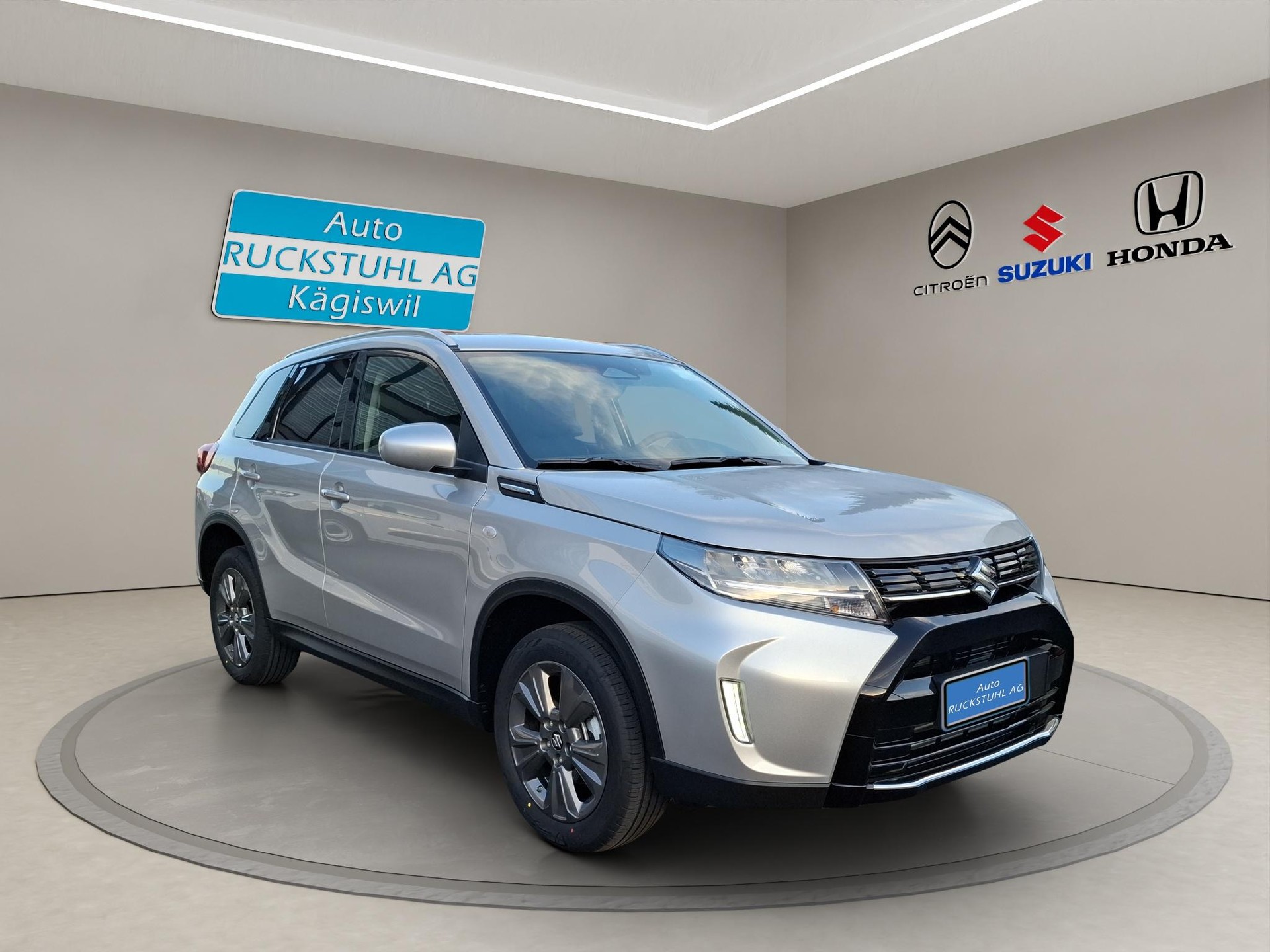 SUZUKI Vitara 1.4 T Compact+ Hybrid 4x4-image-1