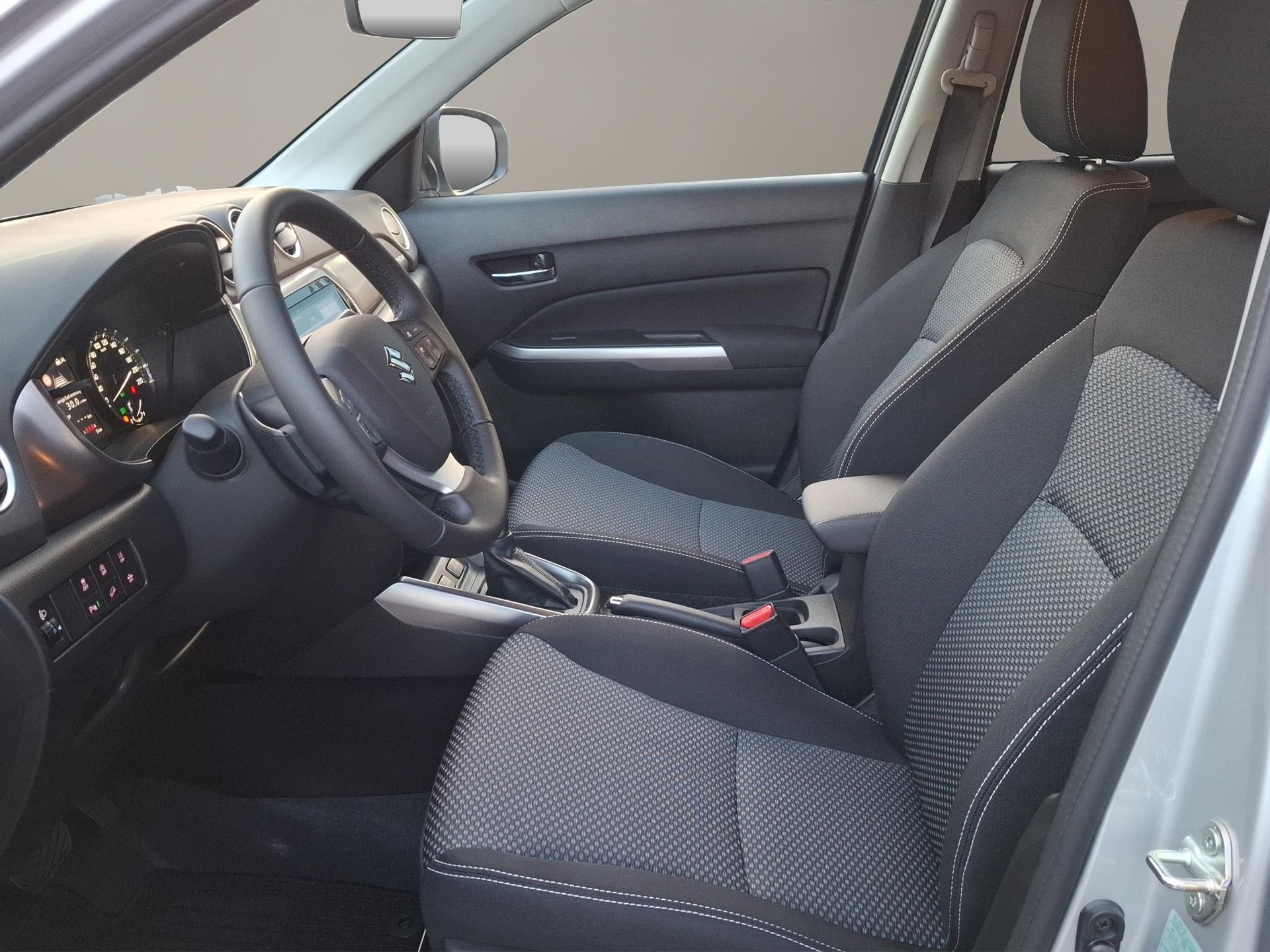 SUZUKI Vitara 1.4 T Compact+ Hybrid 4x4-image-4