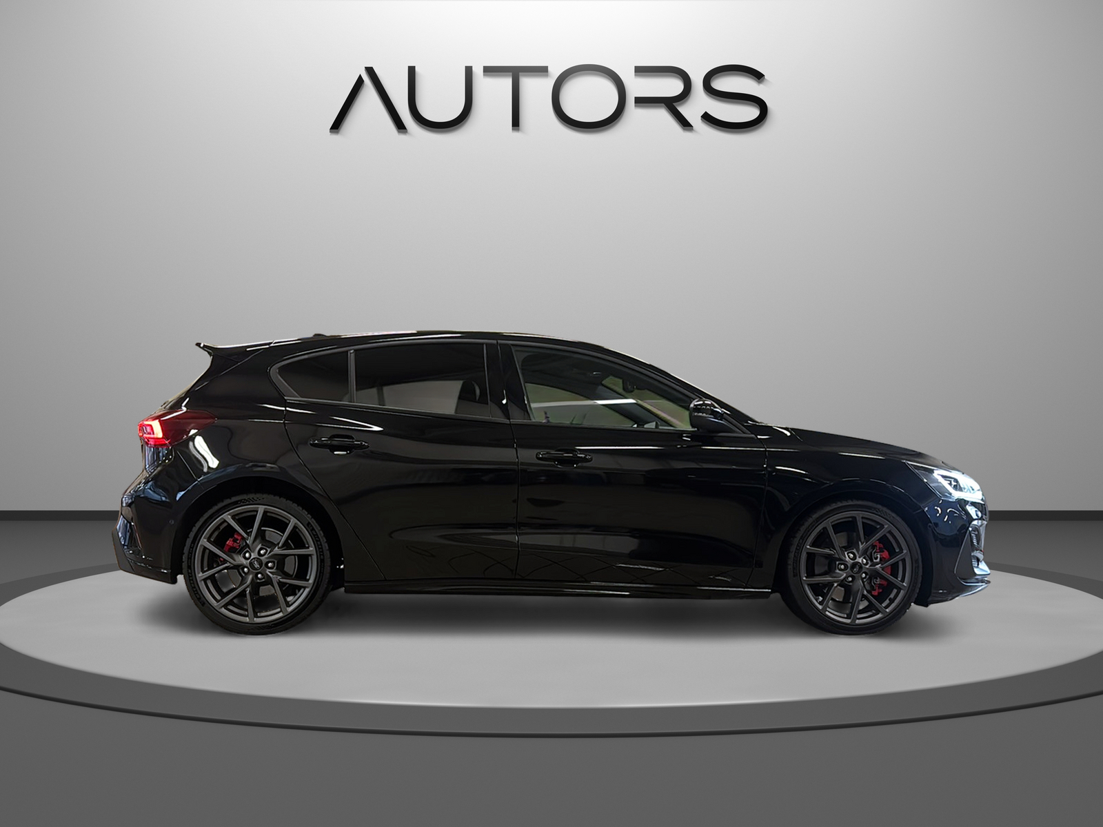 FORD Focus 2.3 ST X Automat-image-2