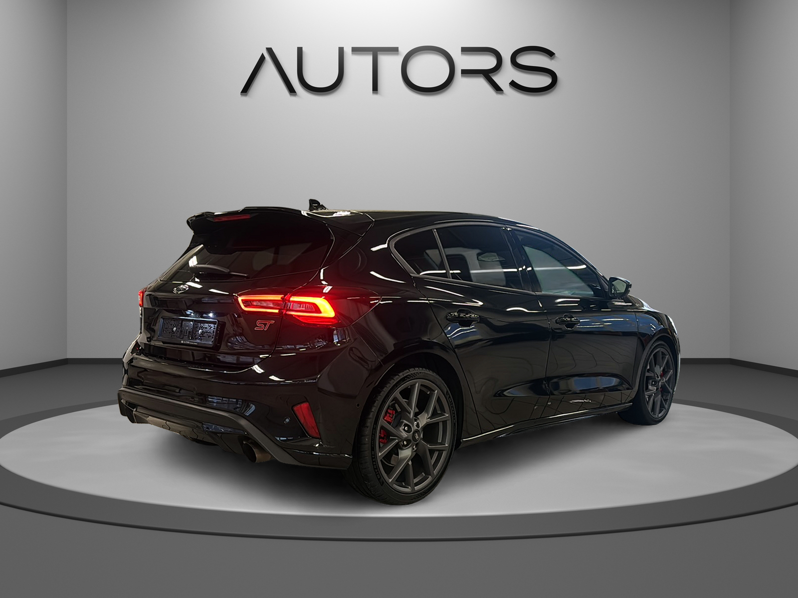 FORD Focus 2.3 ST X Automat-image-4