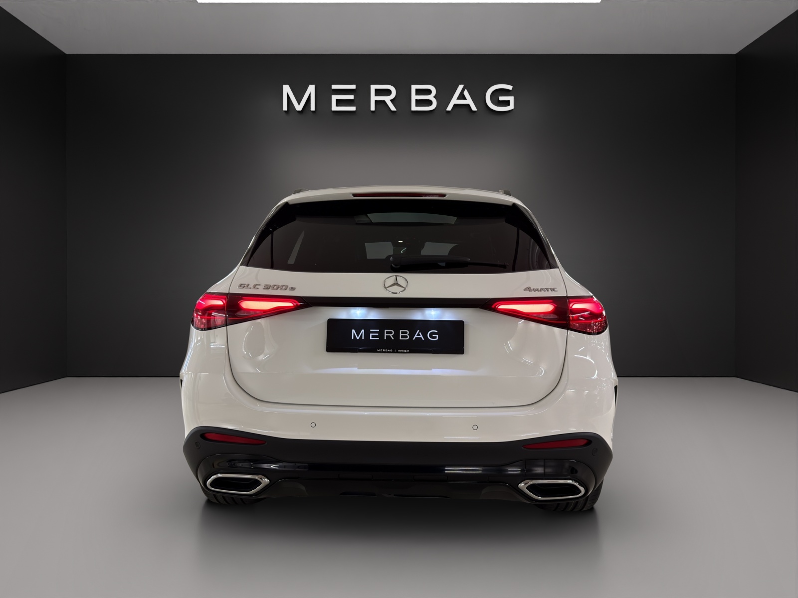 MERCEDES-BENZ GLC 300 e 4Matic 9G-Tronic-image-5