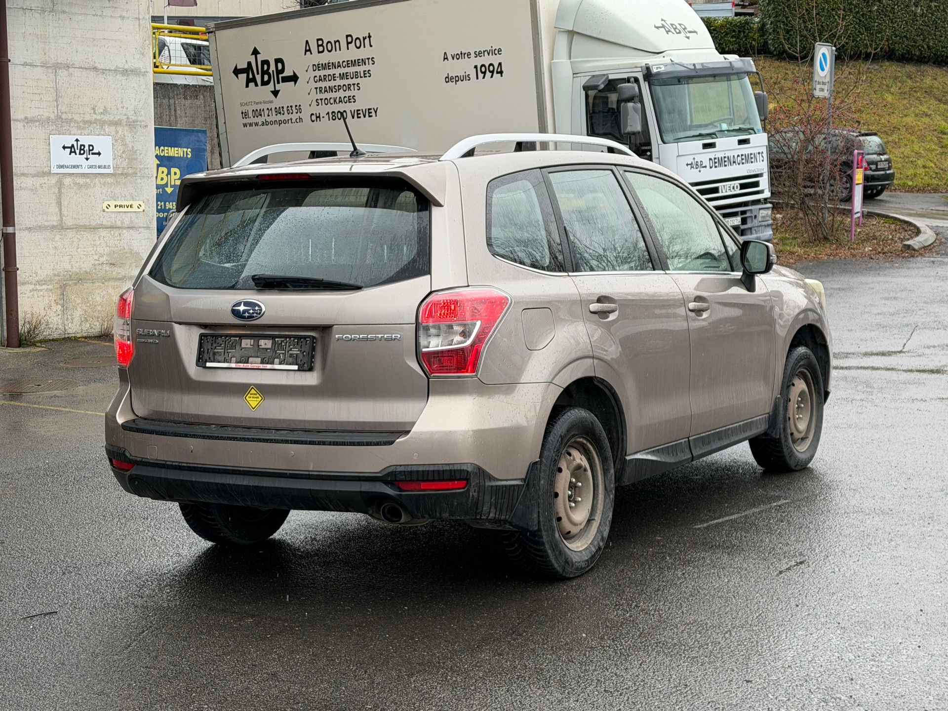 SUBARU Forester 2.0i Swiss Lineartronic-image-4