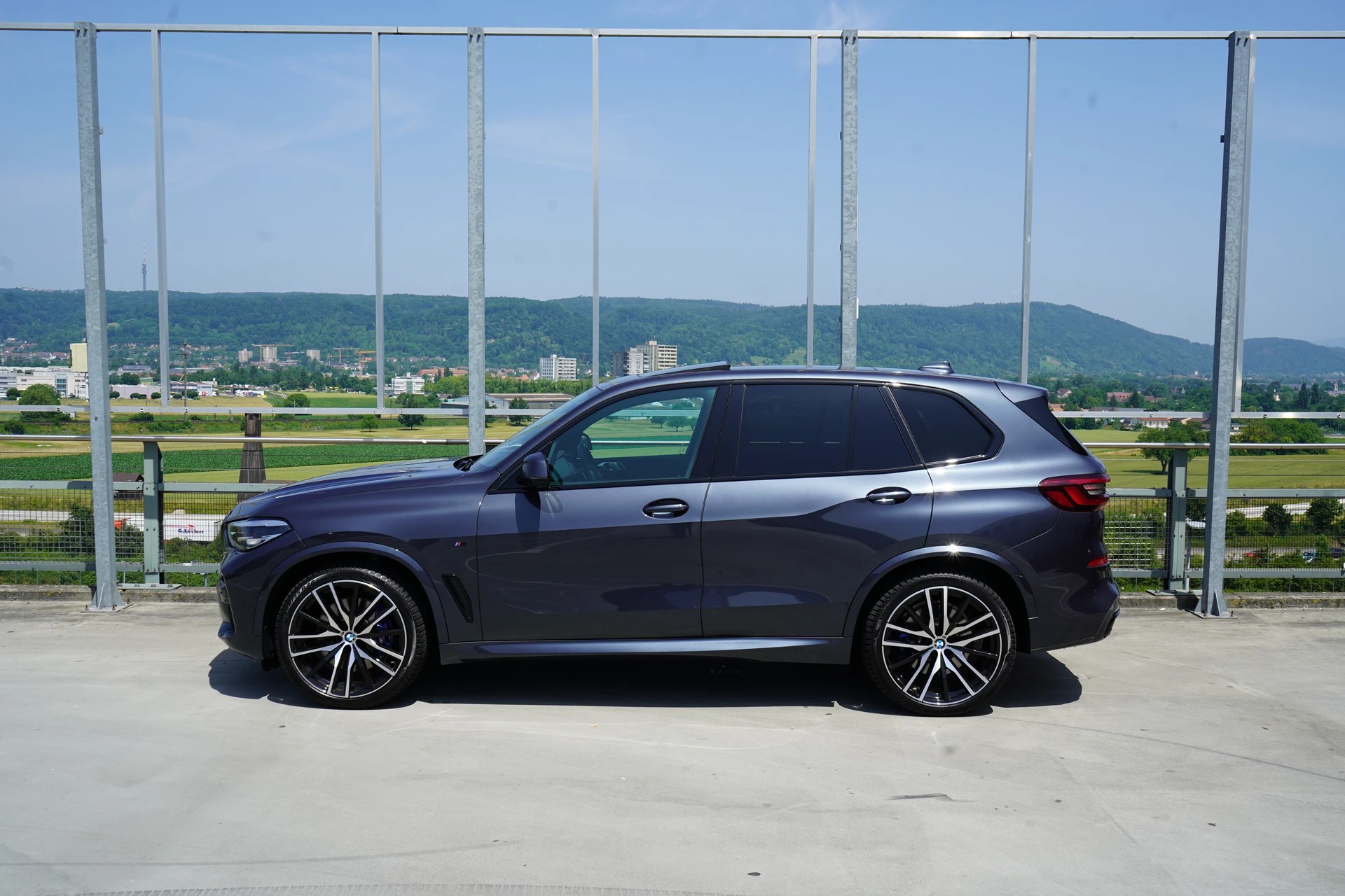 BMW X5 XDRIVE M50d STEPTRONIC PLUS BLACK l 400 PS-image-5