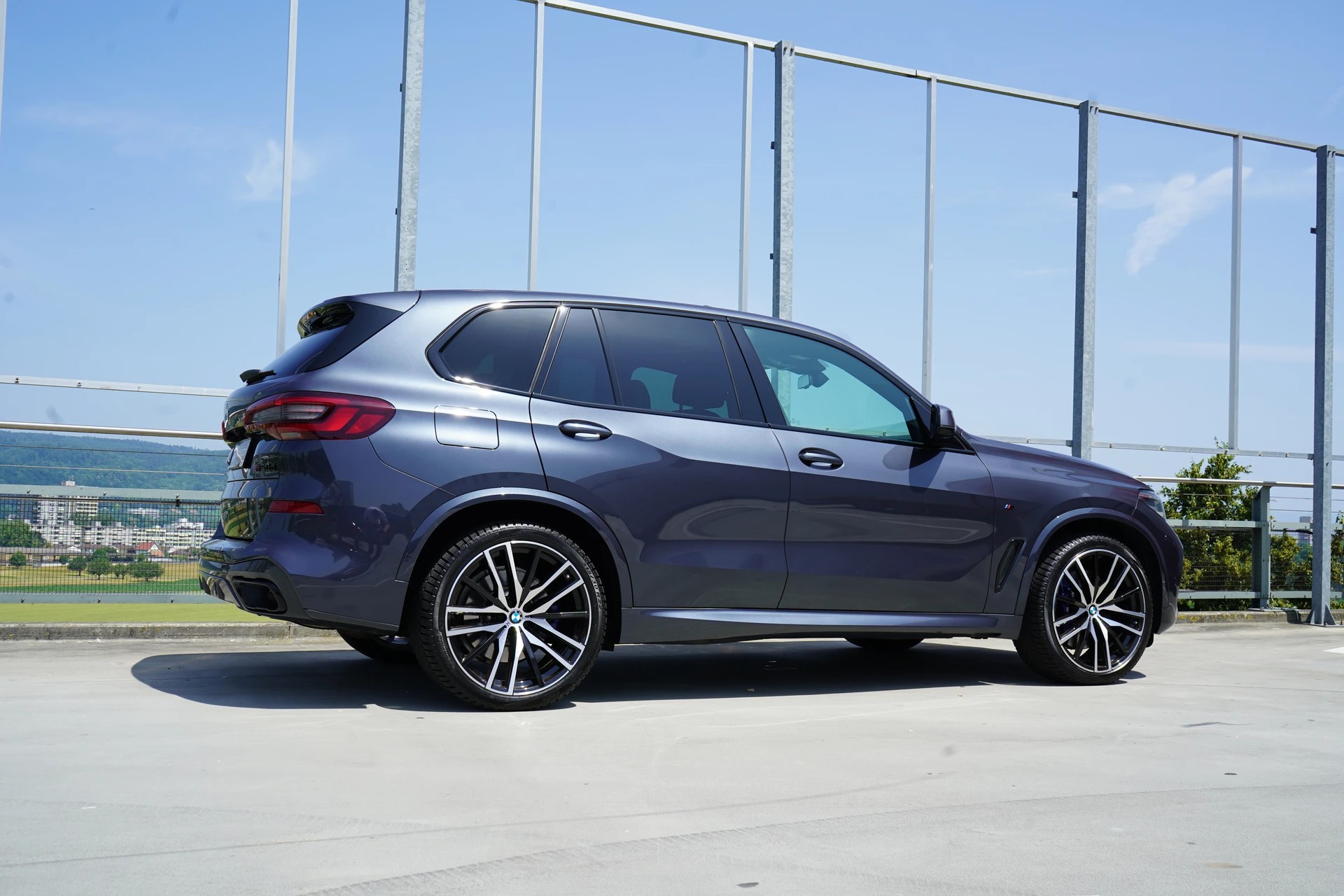 BMW X5 XDRIVE M50d STEPTRONIC PLUS BLACK l 400 PS-image-7