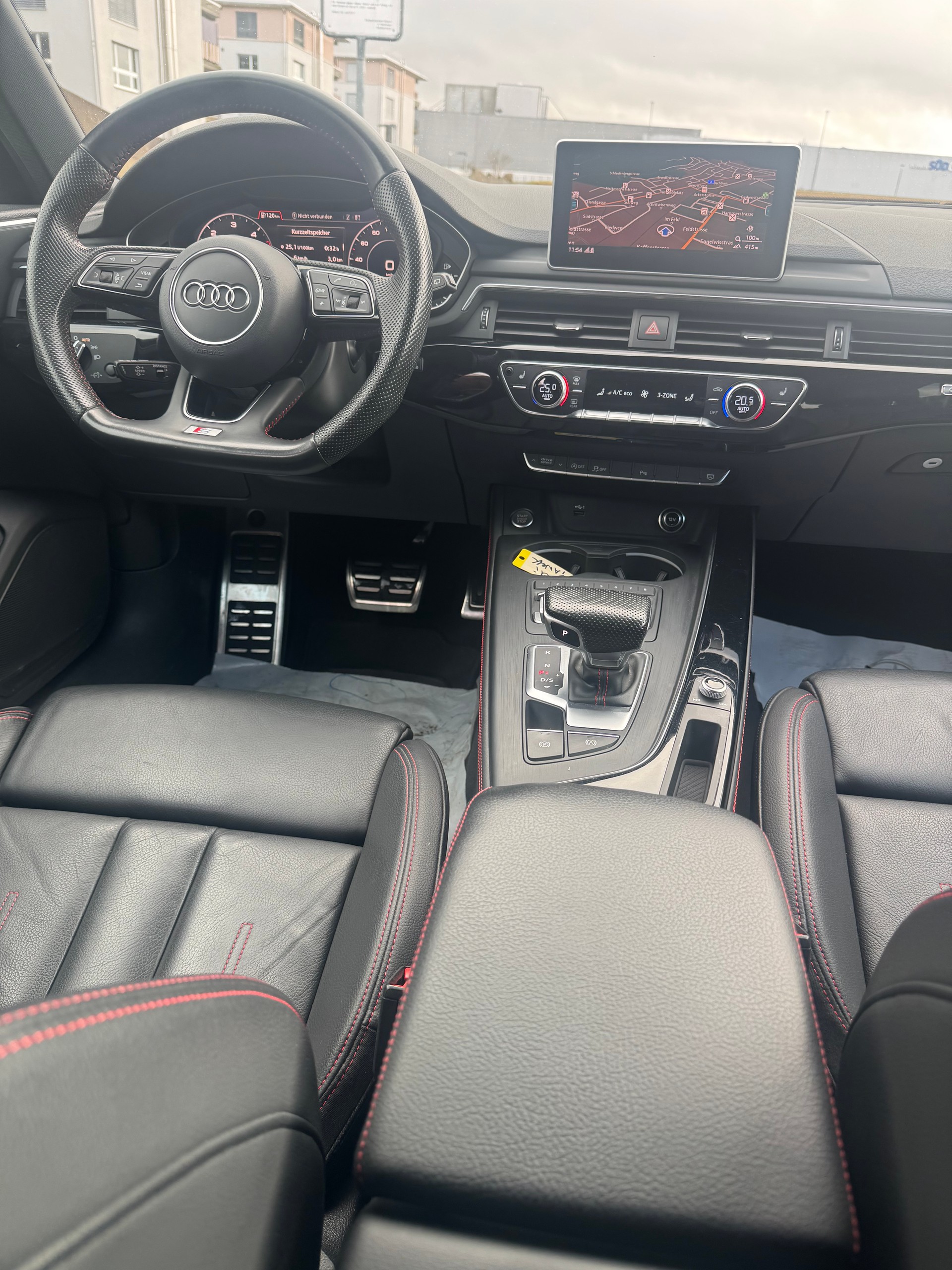 AUDI A4 Avant 40 TDI Sport quattro S-tronic-image-7
