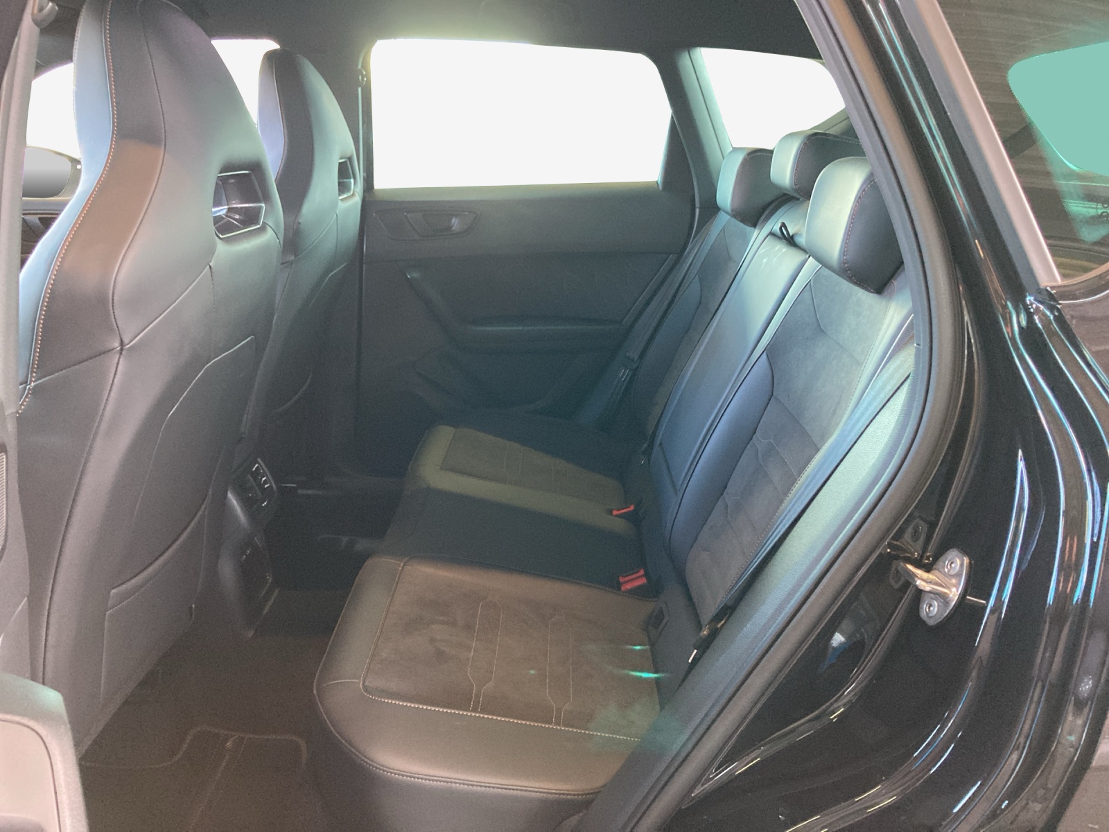 CUPRA Ateca 2.0TSI VZ 4Drive DSG-image-11