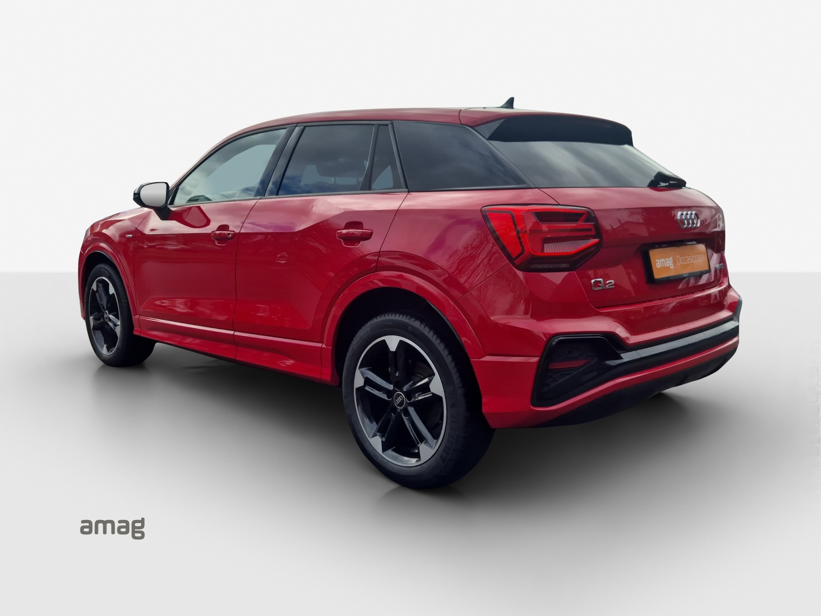 AUDI Q2 35 TFSI S line S-tronic-image-2
