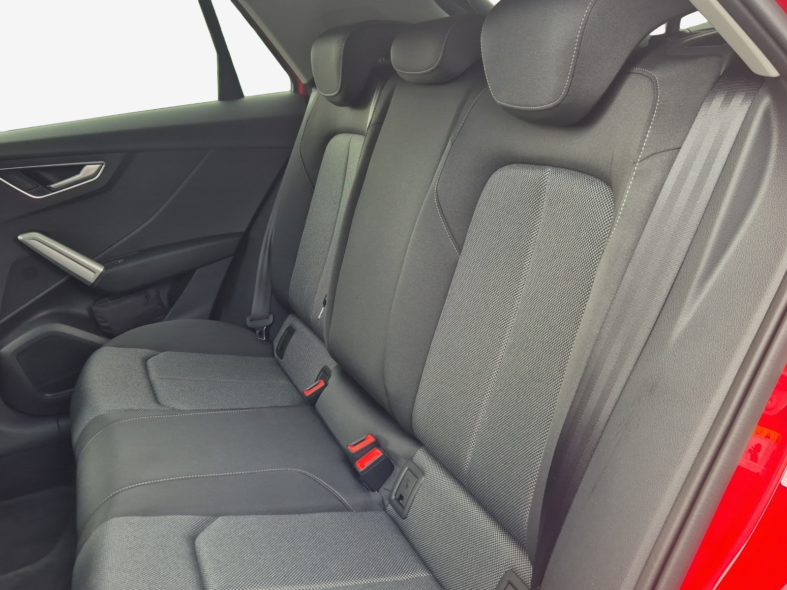 AUDI Q2 35 TFSI S line S-tronic-image-11