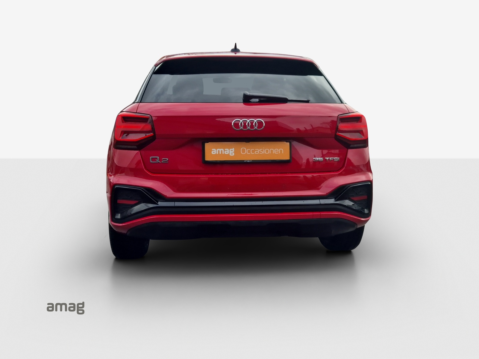 AUDI Q2 35 TFSI S line S-tronic-image-3