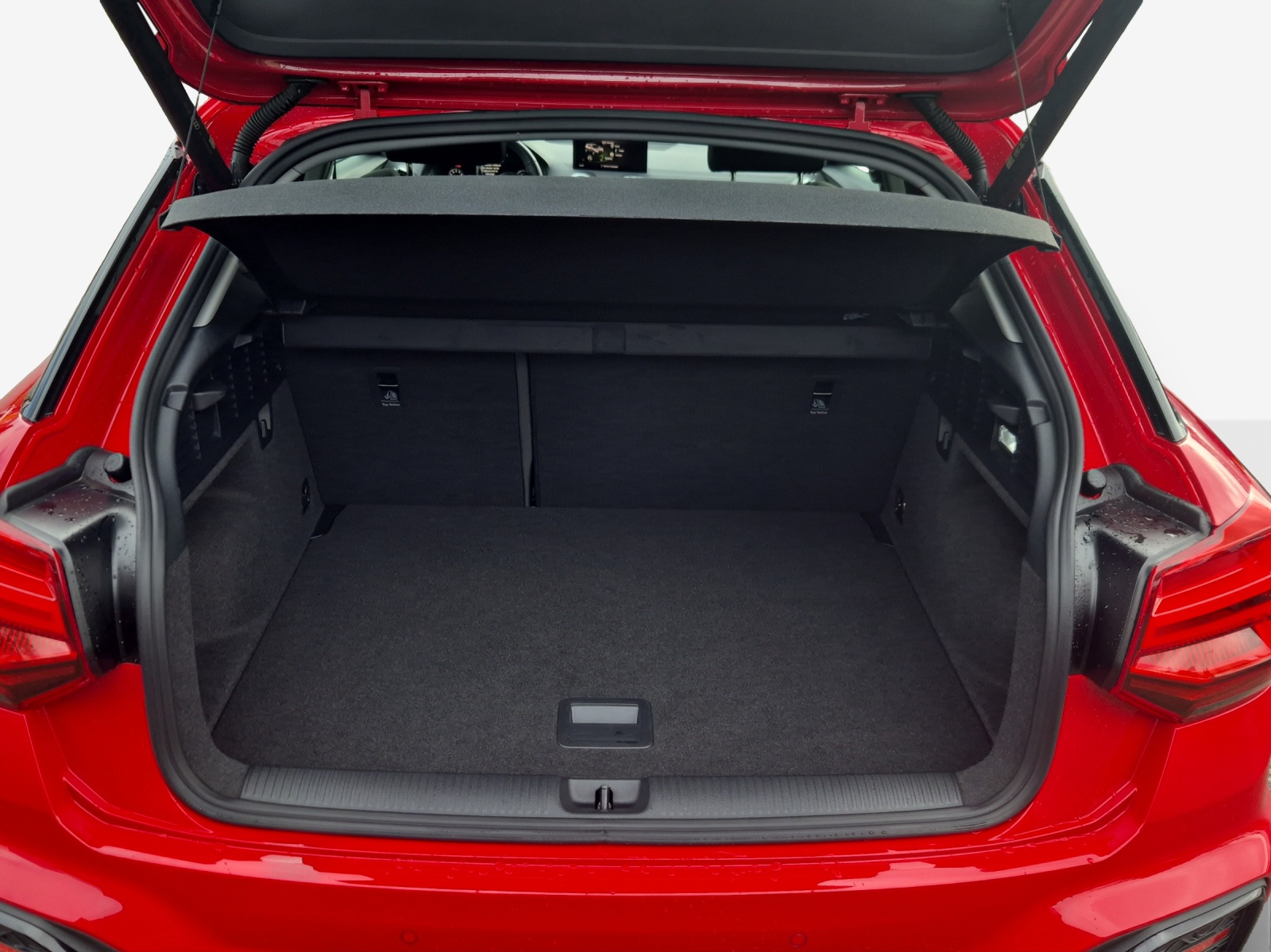 AUDI Q2 35 TFSI S line S-tronic-image-12