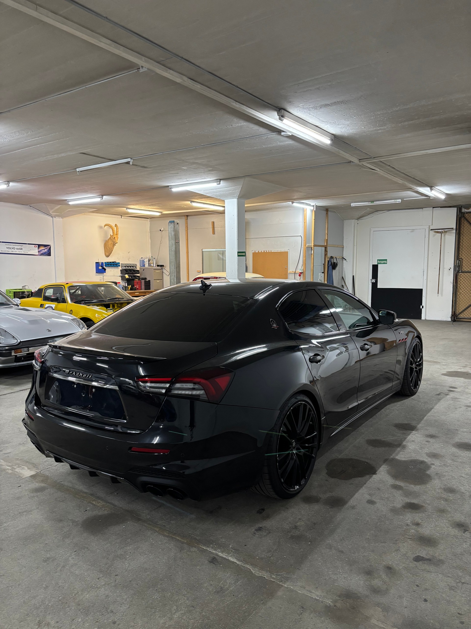 MASERATI Ghibli Trofeo 3.8 V8 Automatica-image-3