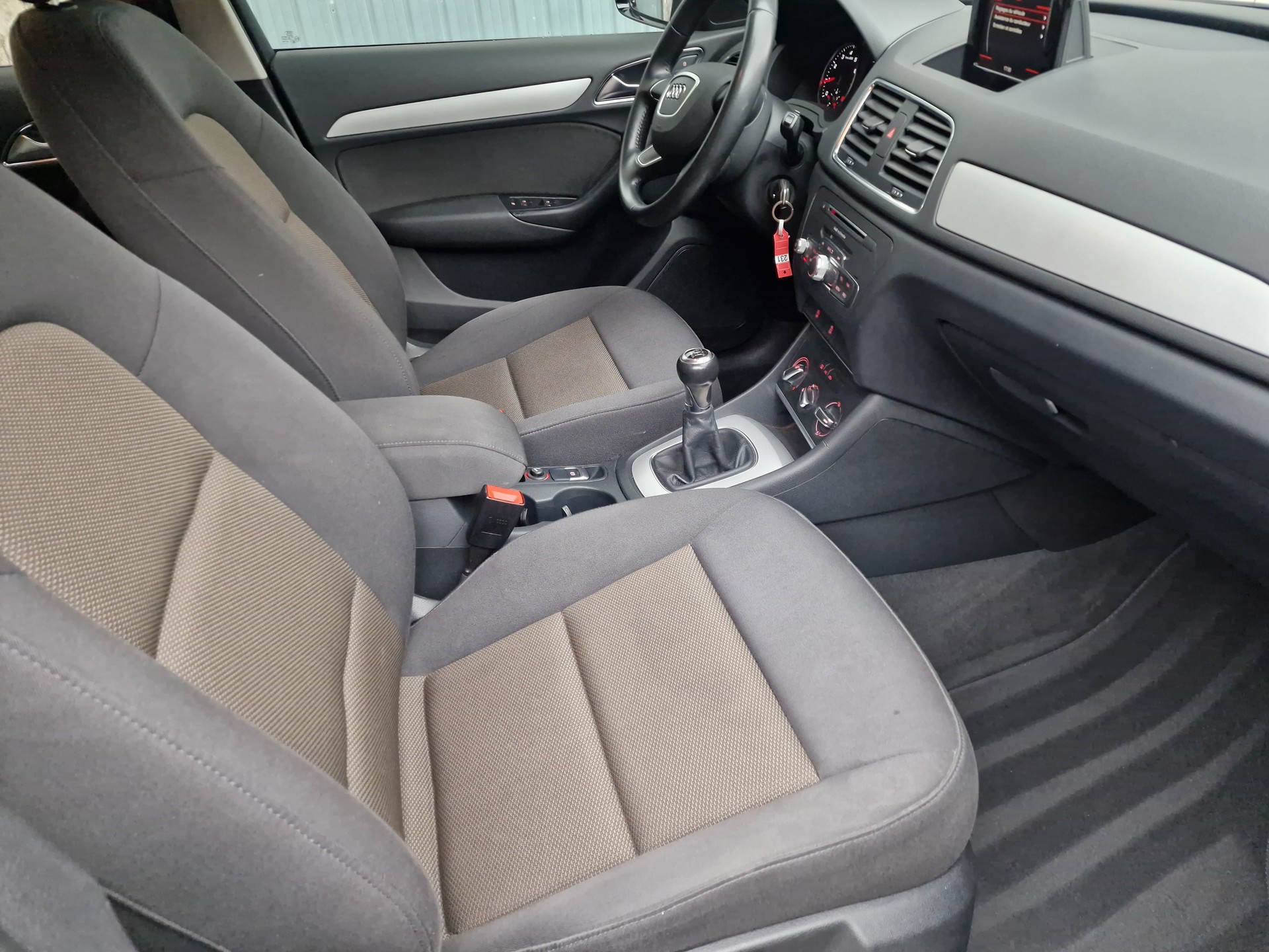 AUDI Q3 1.4 TFSI ultra-image-6
