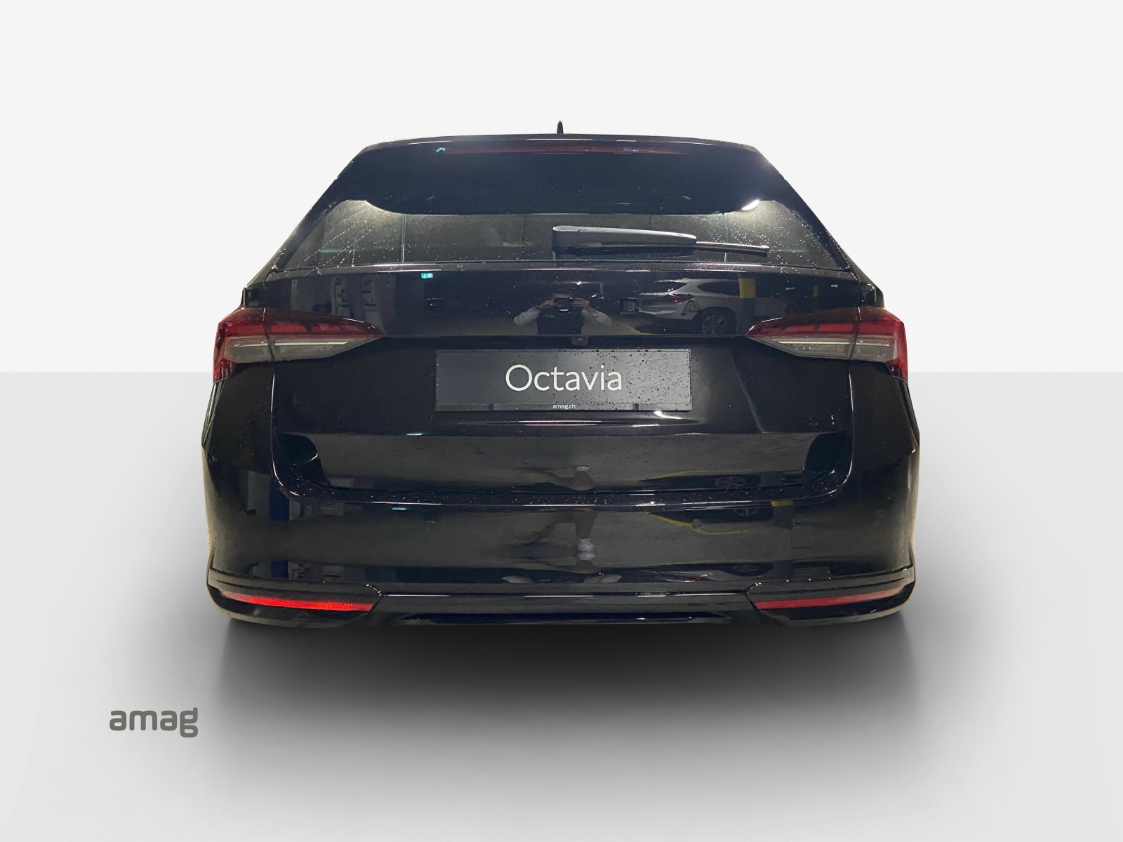 SKODA Octavia Combi 2.0 TSI DSG Dynamic 4x4-image-3