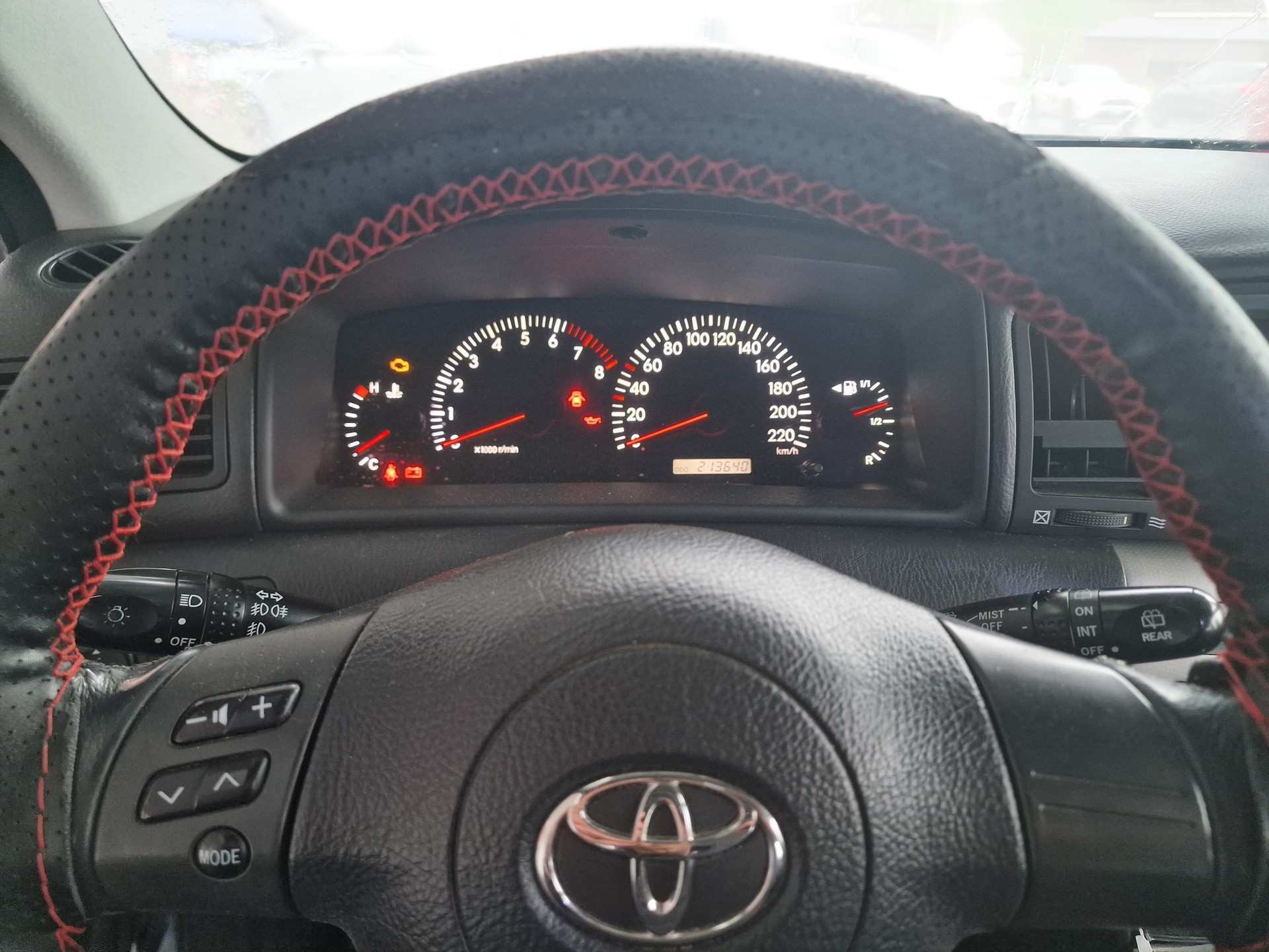 TOYOTA Corolla 1.6 Linea Terra 12Mt Gara MFK Neu-image-9