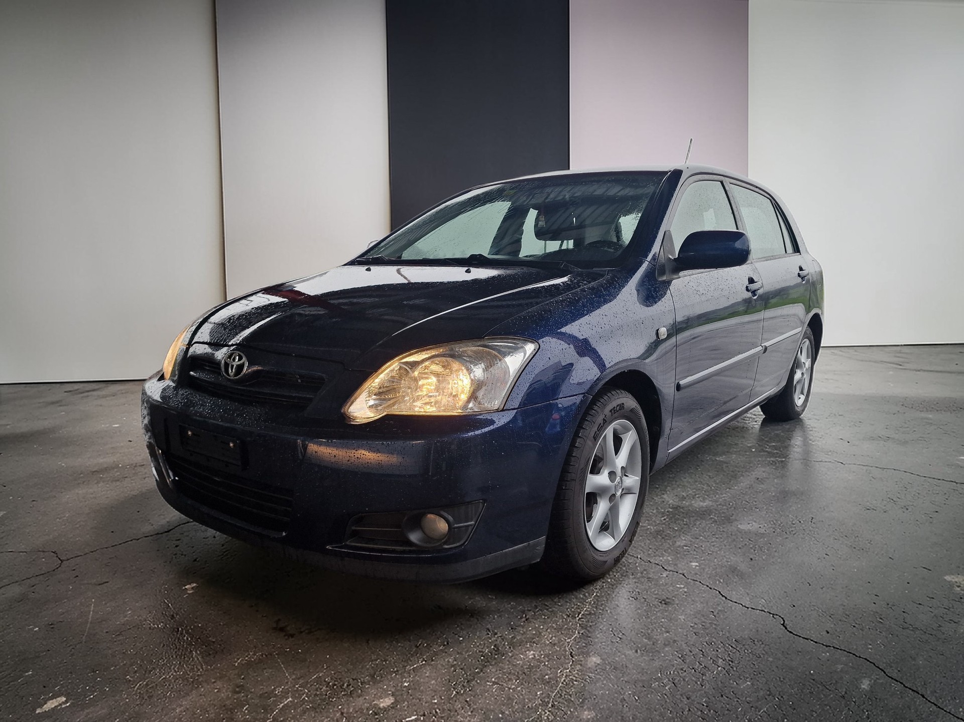 TOYOTA Corolla 1.6 Linea Terra 12Mt Gara MFK Neu-image-3