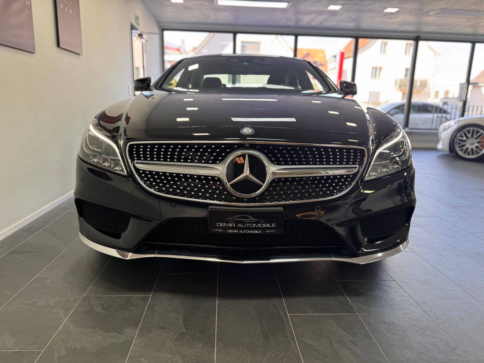MERCEDES-BENZ CLS 350 BlueTEC 4Matic 7G-Tronic AMG Line *360 Kamera / Multibeam LED / Fahrassistenz Plus / Memory*-image-1