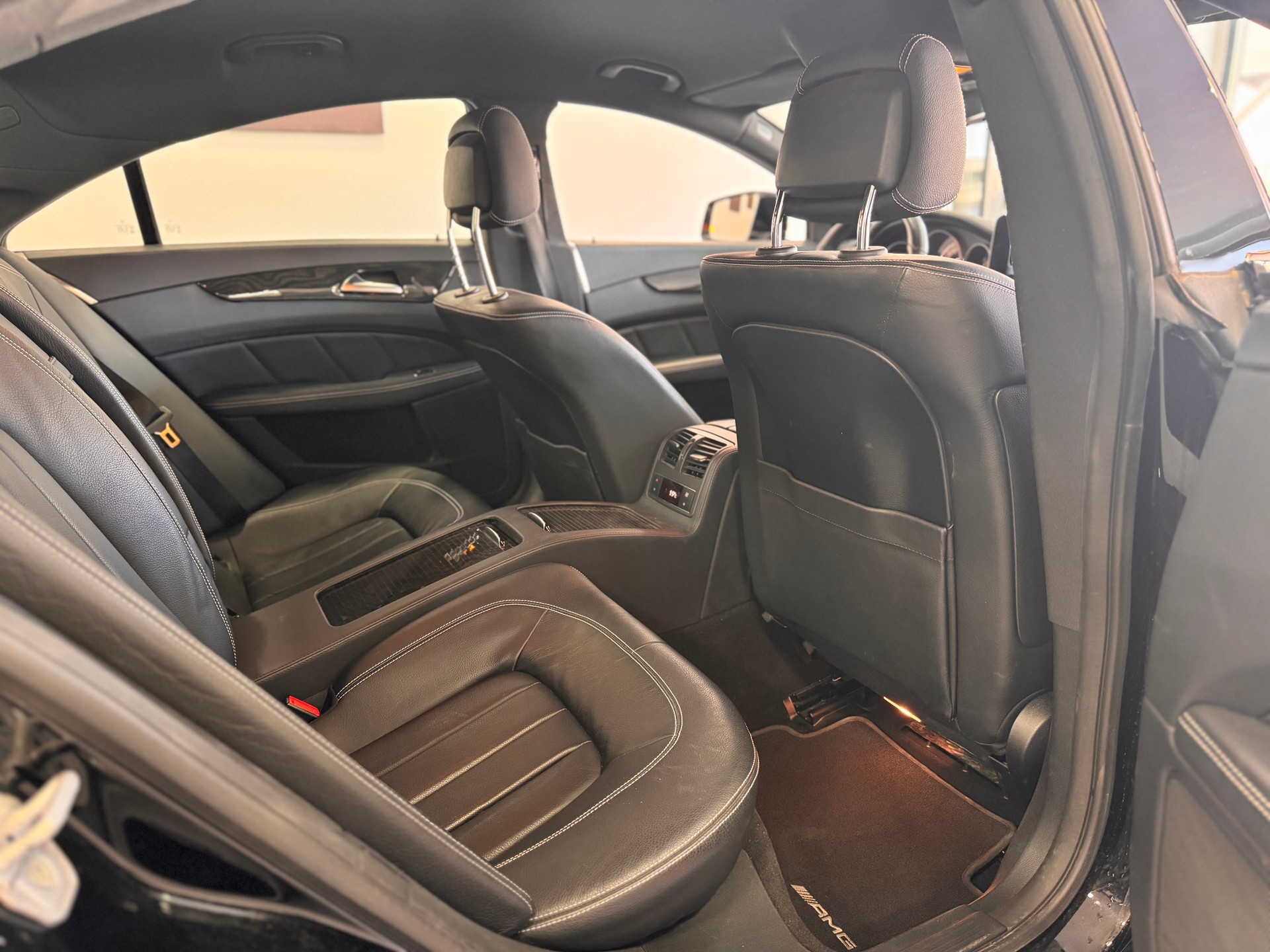 MERCEDES-BENZ CLS 350 BlueTEC 4Matic 7G-Tronic AMG Line *360 Kamera / Multibeam LED / Fahrassistenz Plus / Memory*-image-9